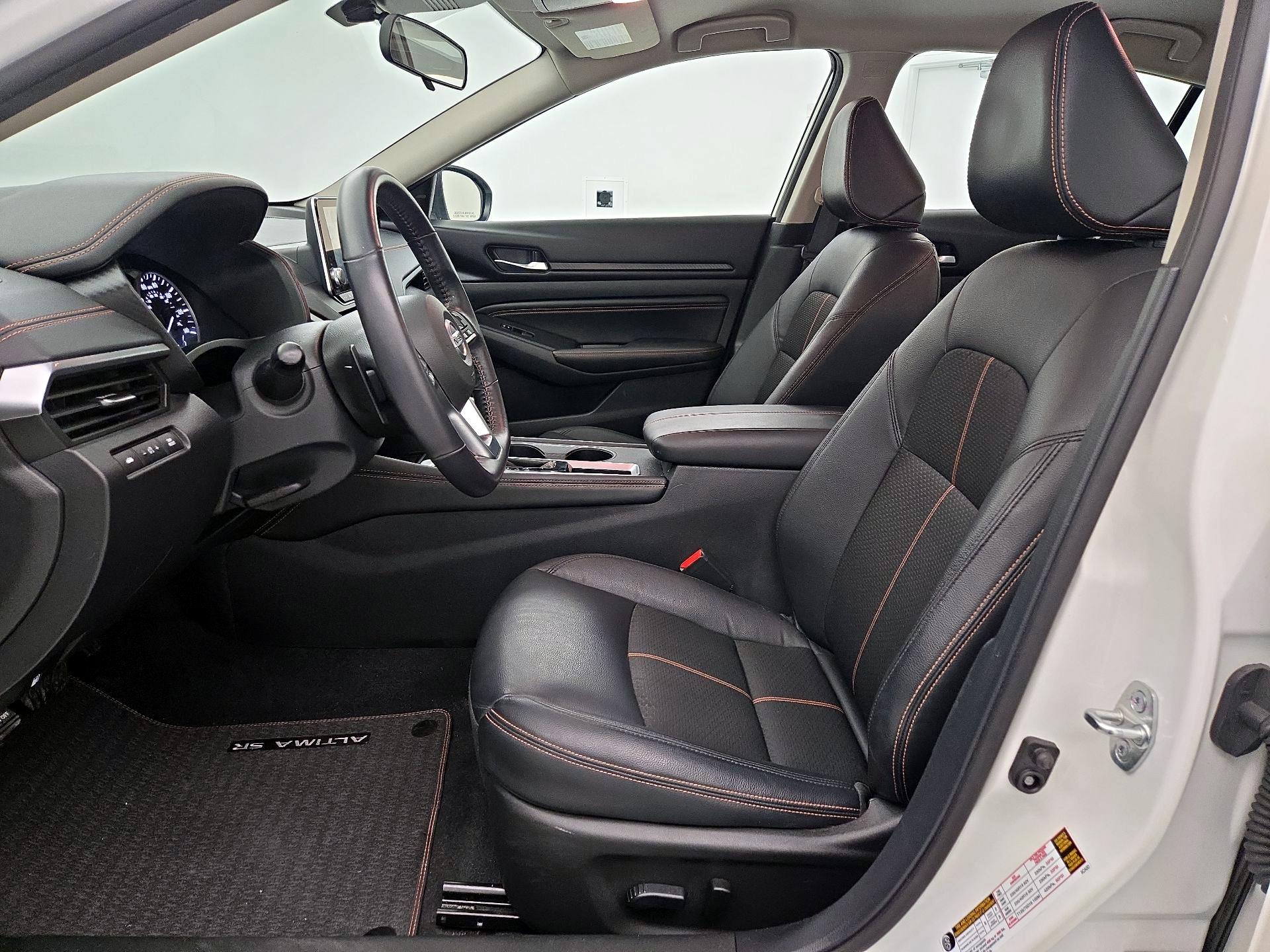 Thumbnail: 2022 Nissan Altima - 11