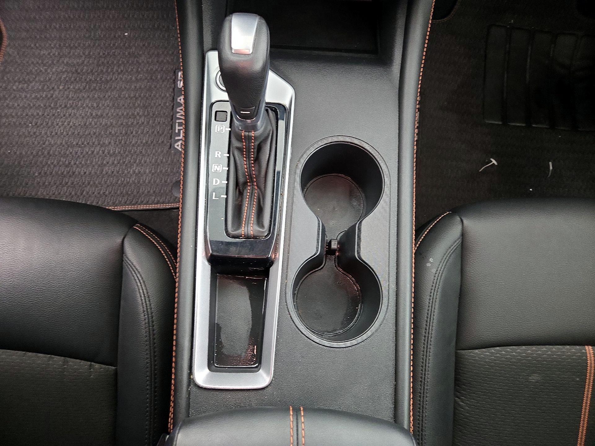 Thumbnail: 2022 Nissan Altima - 17