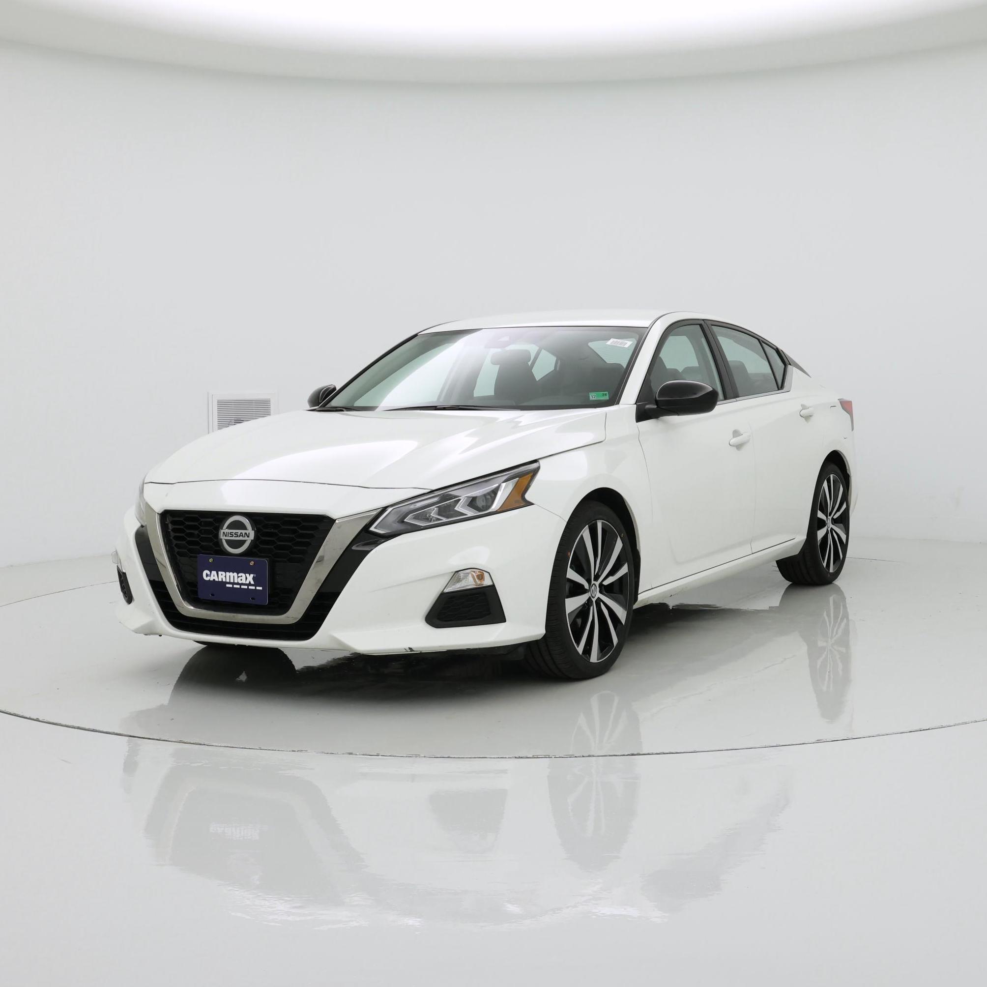 Thumbnail: 2022 Nissan Altima - 4