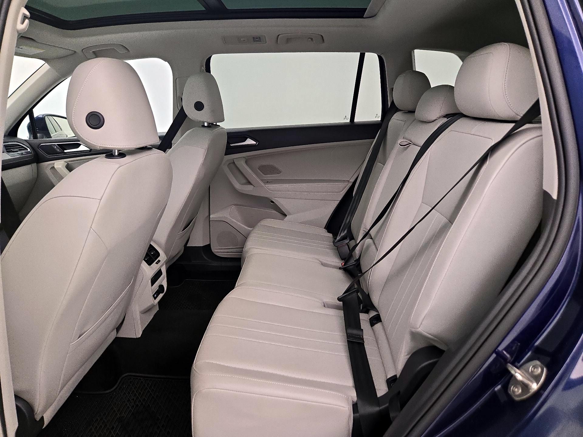 Thumbnail: 2022 Volkswagen Tiguan - 20