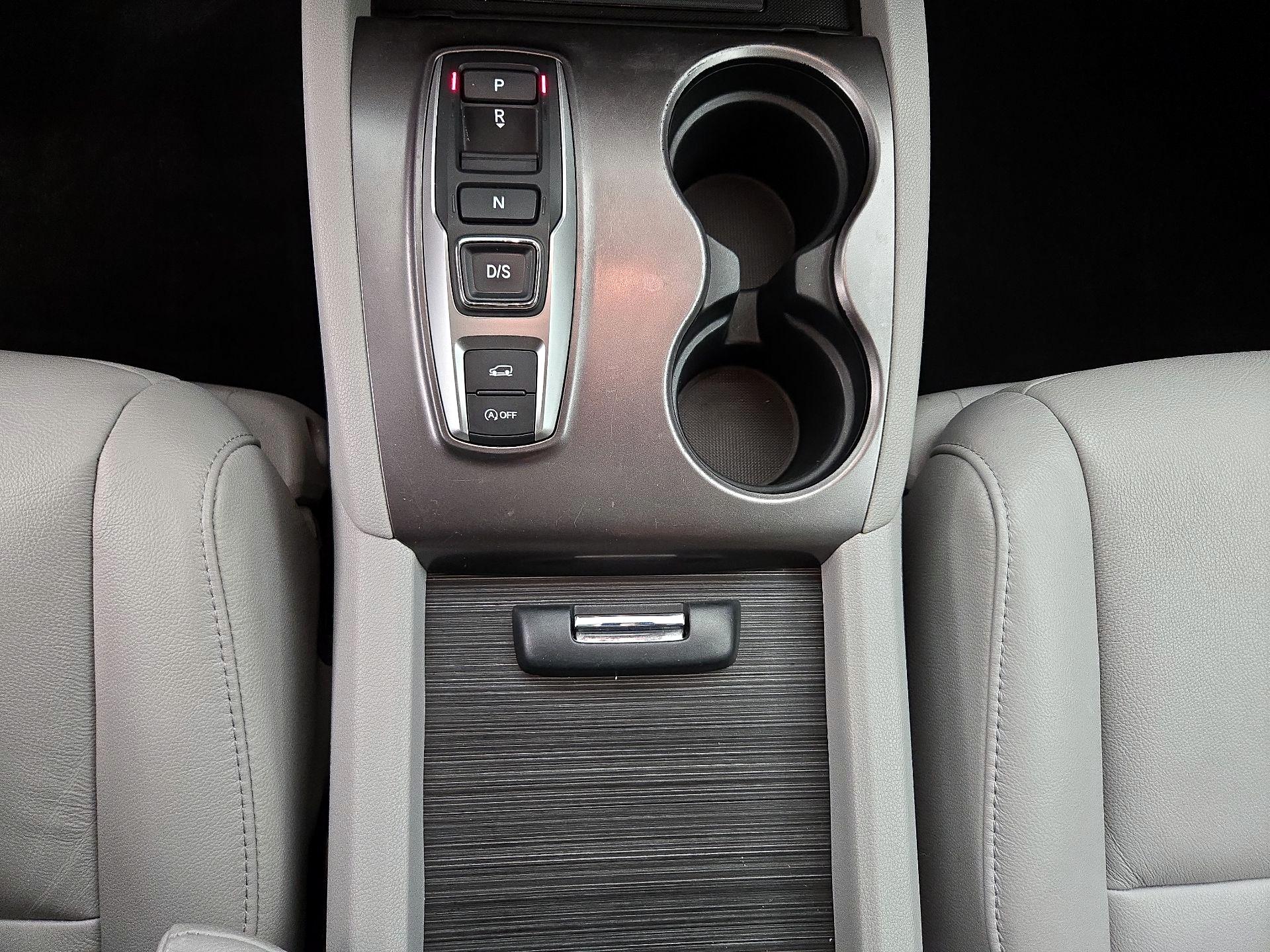 Thumbnail: 2022 Honda Pilot - 17