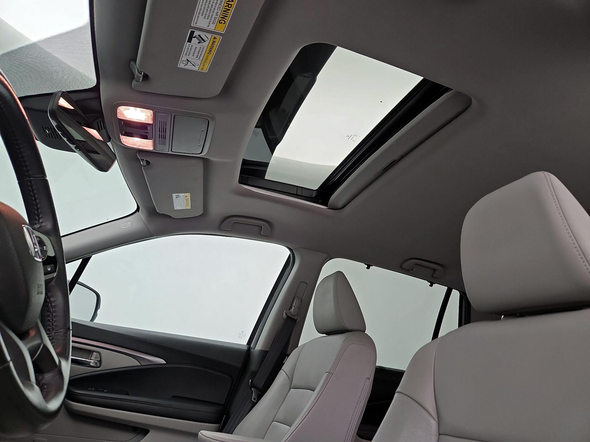 Thumbnail: 2022 Honda Pilot - 19