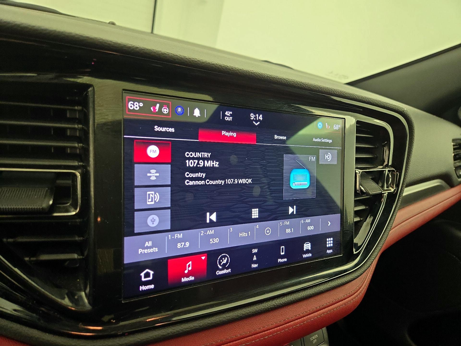 Thumbnail: 2022 Dodge Durango - 16