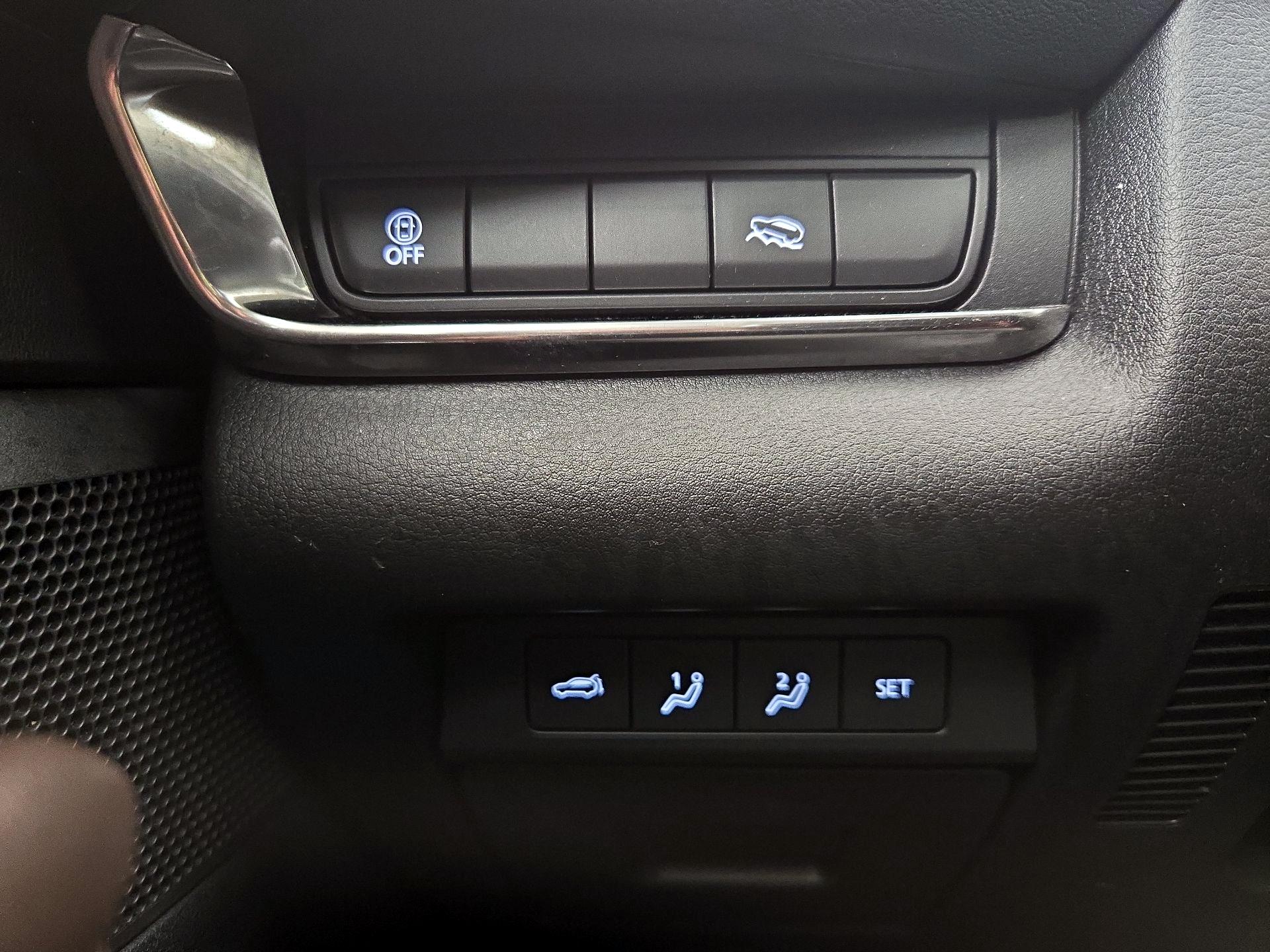 Thumbnail: 2022 Mazda CX-30 - 13