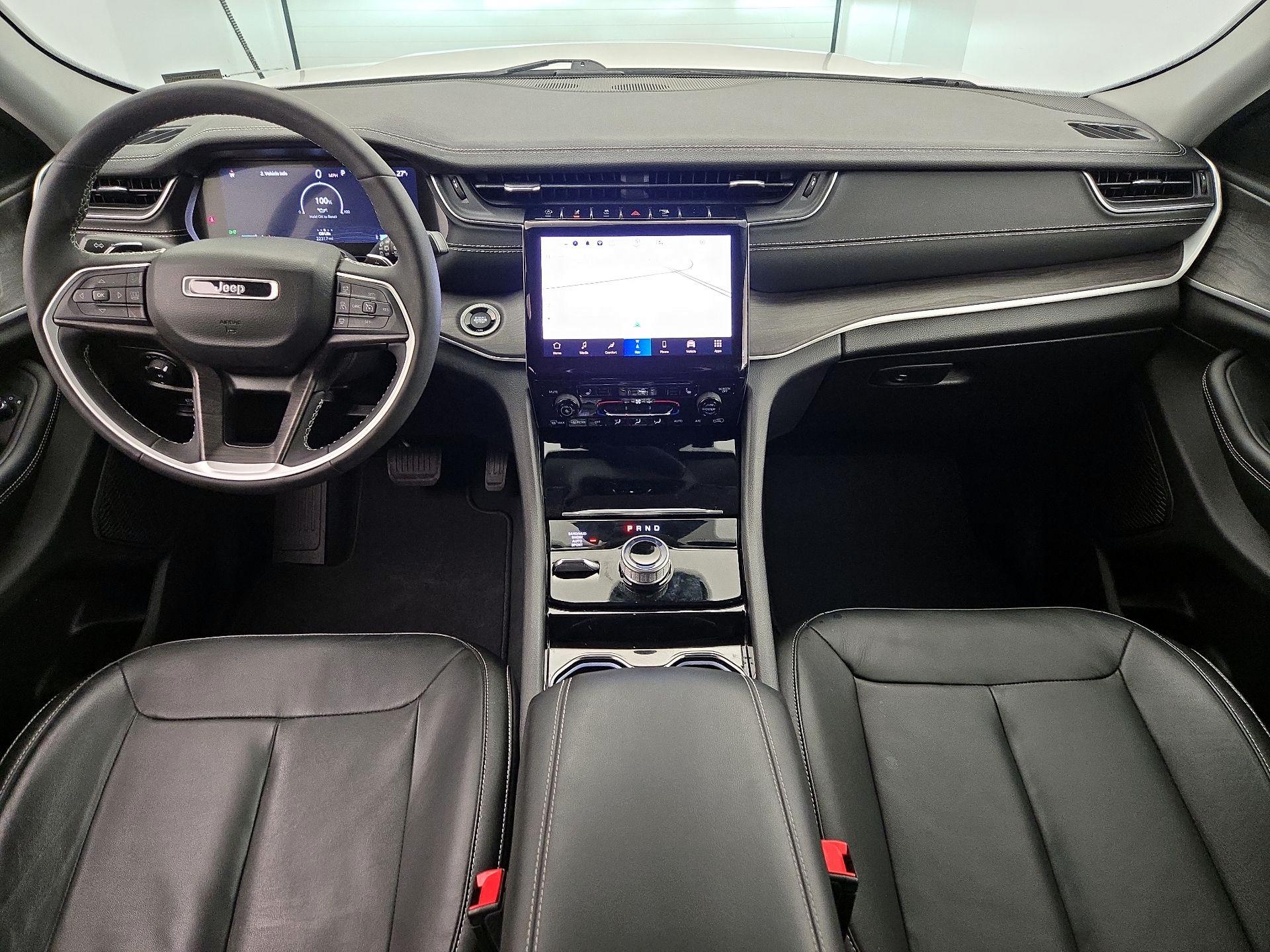 Thumbnail: 2023 Jeep Grand Cherokee - 9