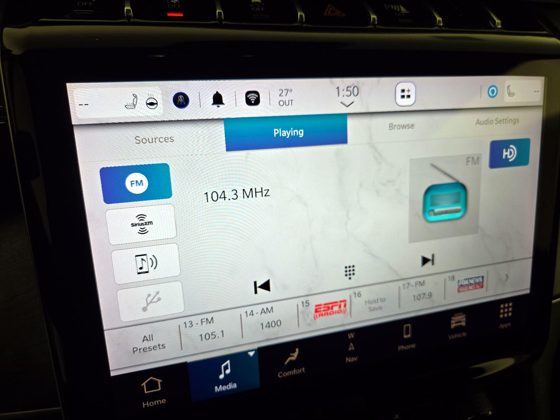 Thumbnail: 2023 Jeep Grand Cherokee - 16