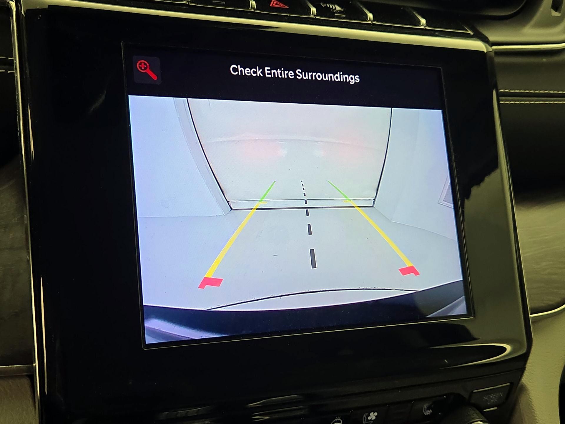 Thumbnail: 2022 Jeep Grand Cherokee L - 15