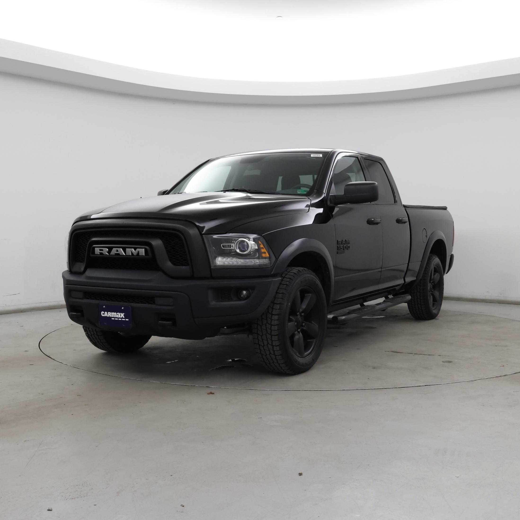 Thumbnail: 2019 RAM 1500 Classic - 4