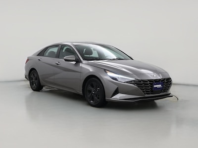 2022 Hyundai Elantra SE