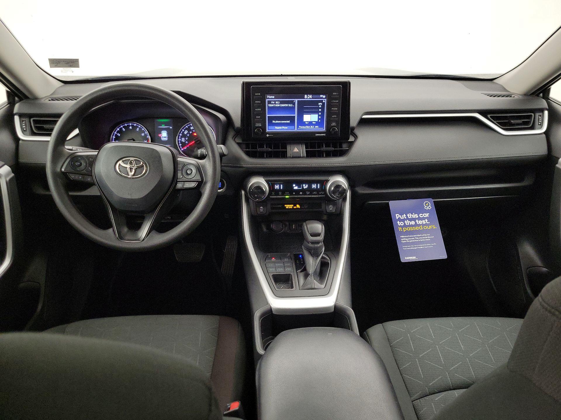 Thumbnail: 2022 Toyota RAV4 - 9