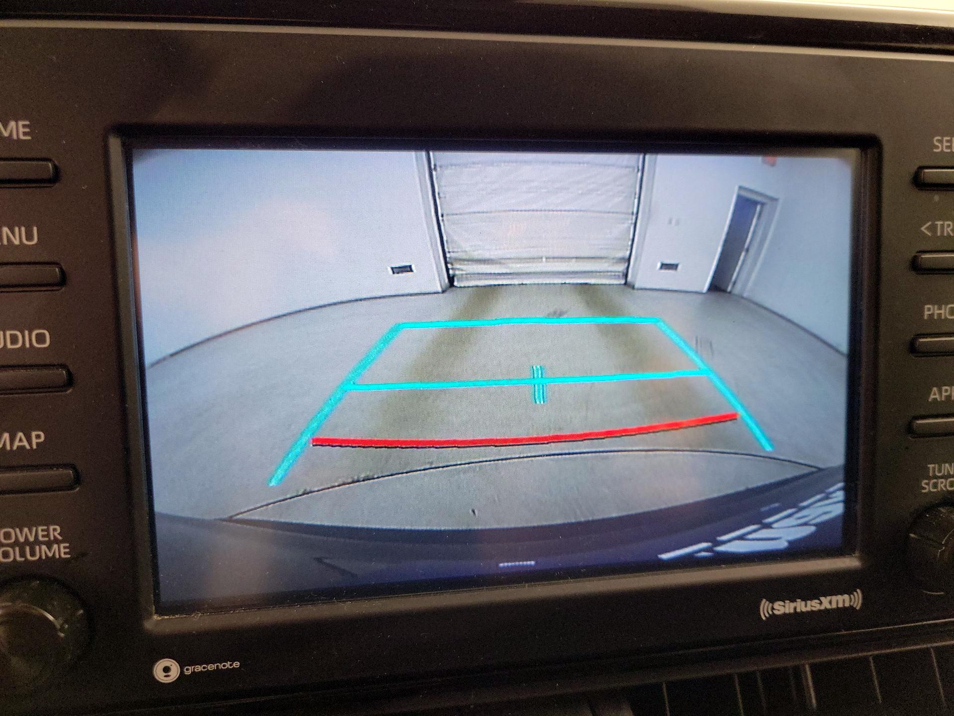 Thumbnail: 2022 Toyota RAV4 - 14