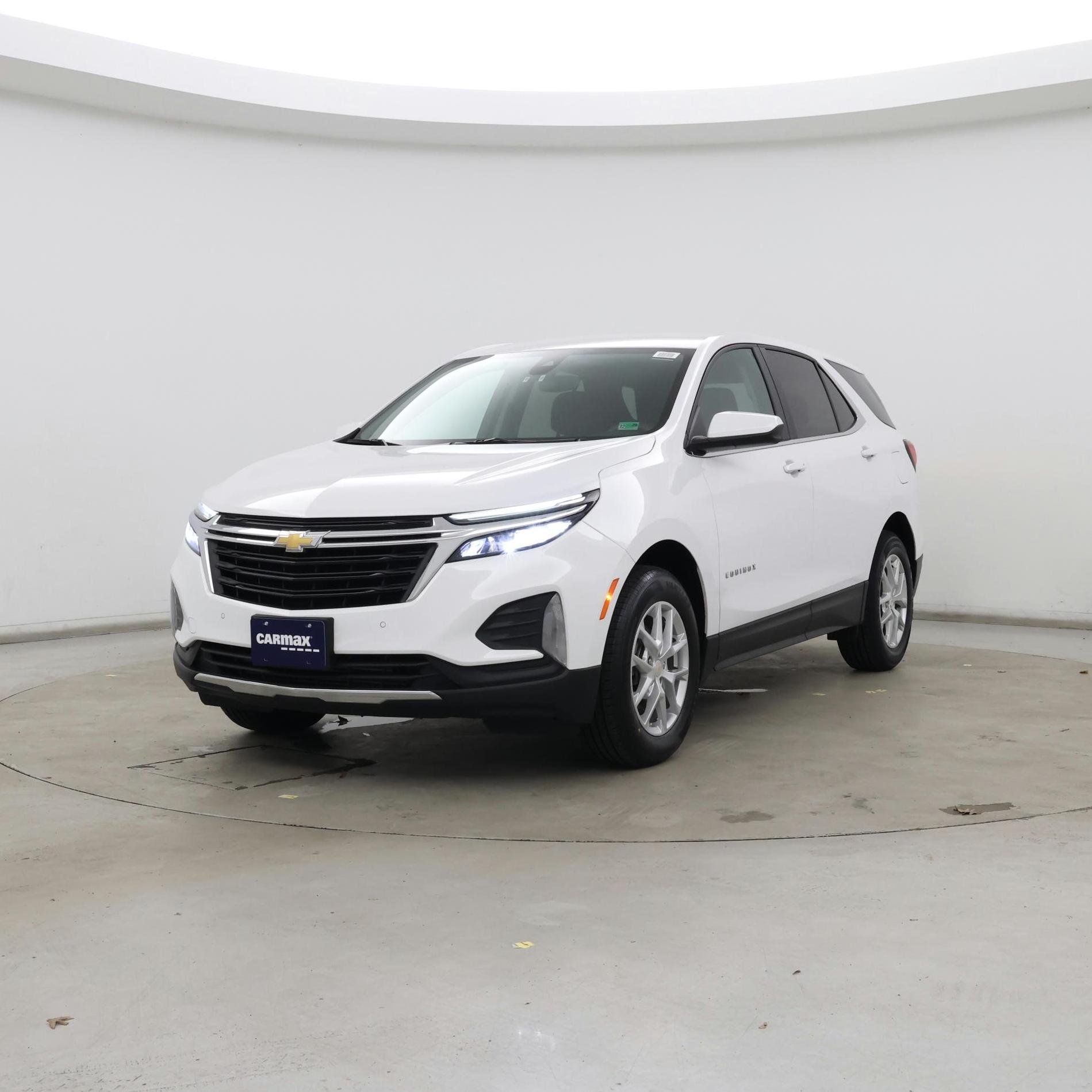 Thumbnail: 2023 Chevrolet Equinox - 4