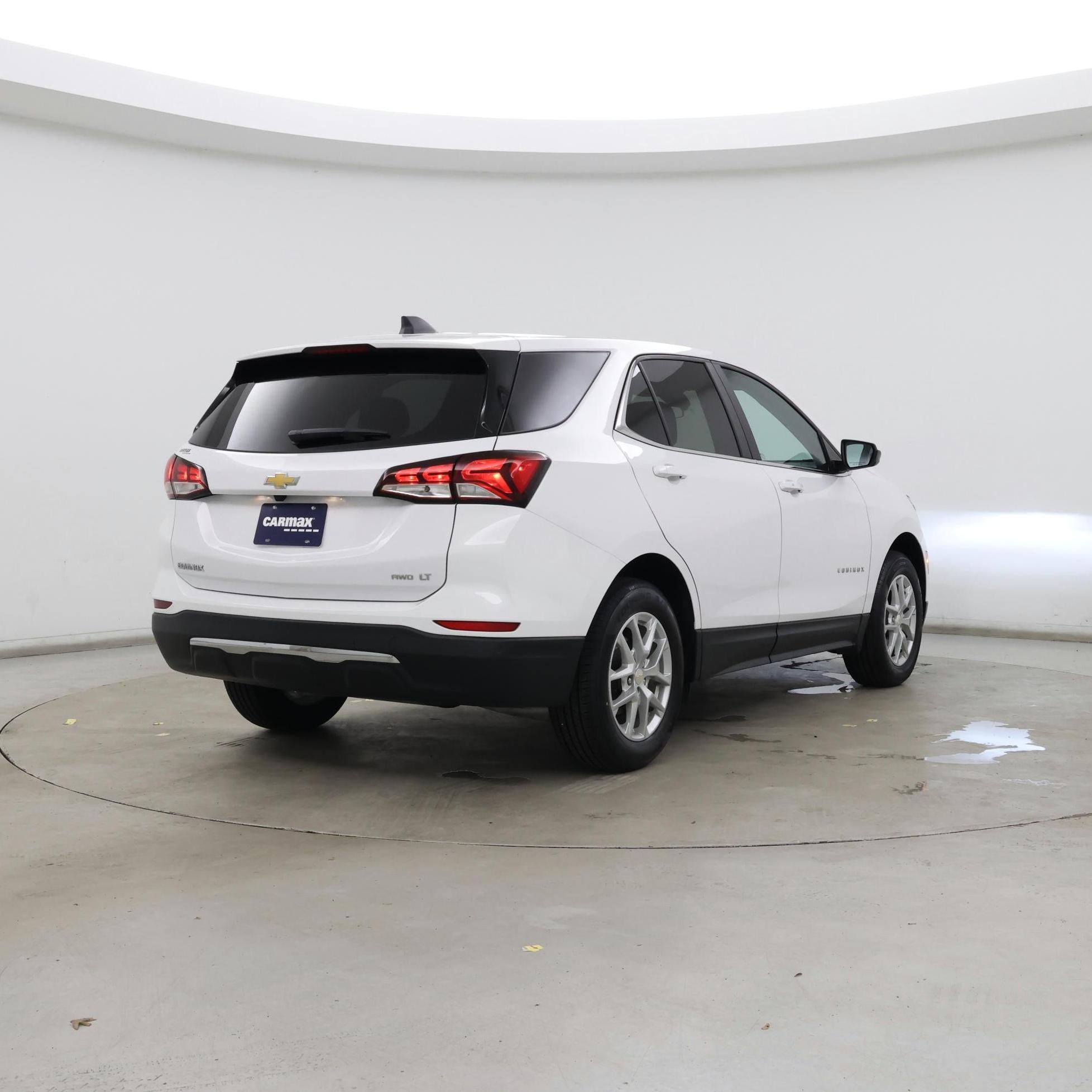 Thumbnail: 2023 Chevrolet Equinox - 8