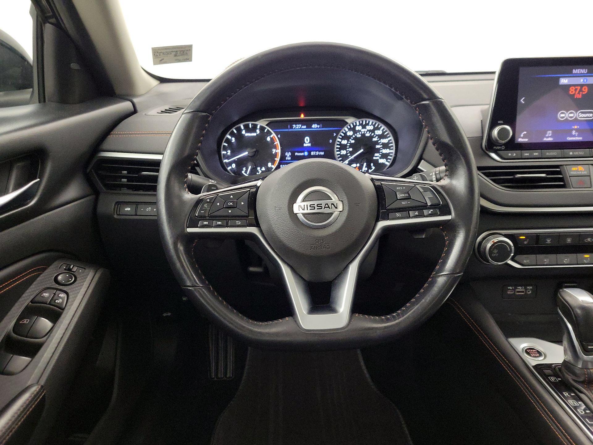 Thumbnail: 2021 Nissan Altima - 10