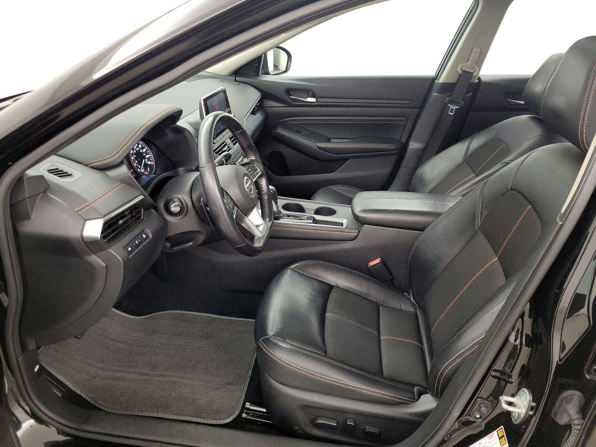 Thumbnail: 2021 Nissan Altima - 11