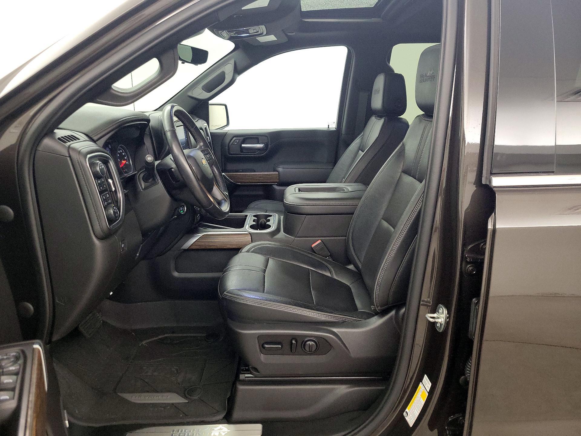 Thumbnail: 2021 Chevrolet Silverado 1500 - 11