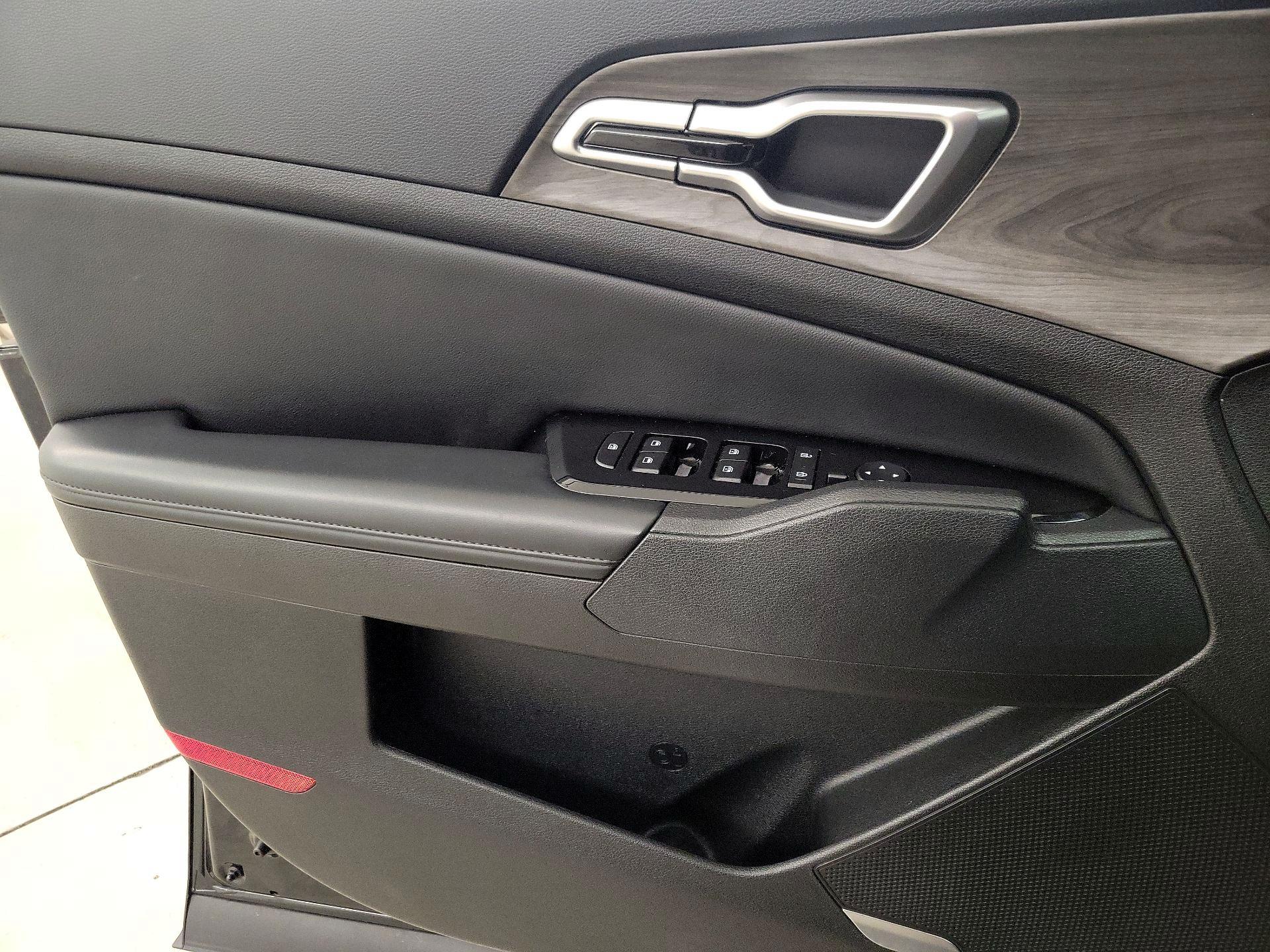 Thumbnail: 2023 Kia Sportage - 12