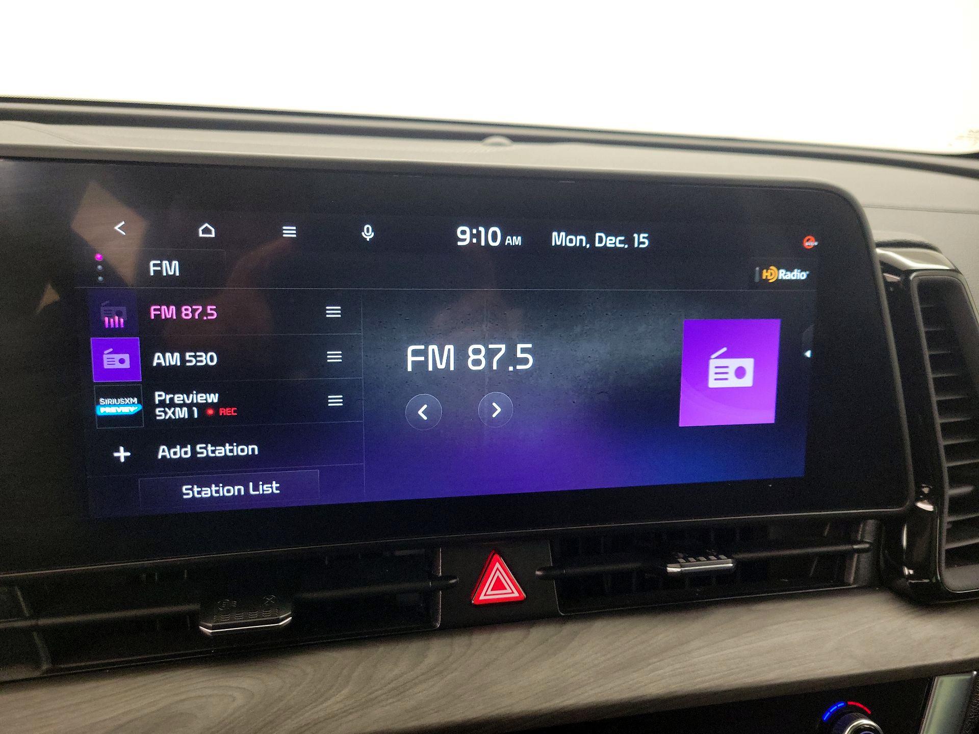 Thumbnail: 2023 Kia Sportage - 16