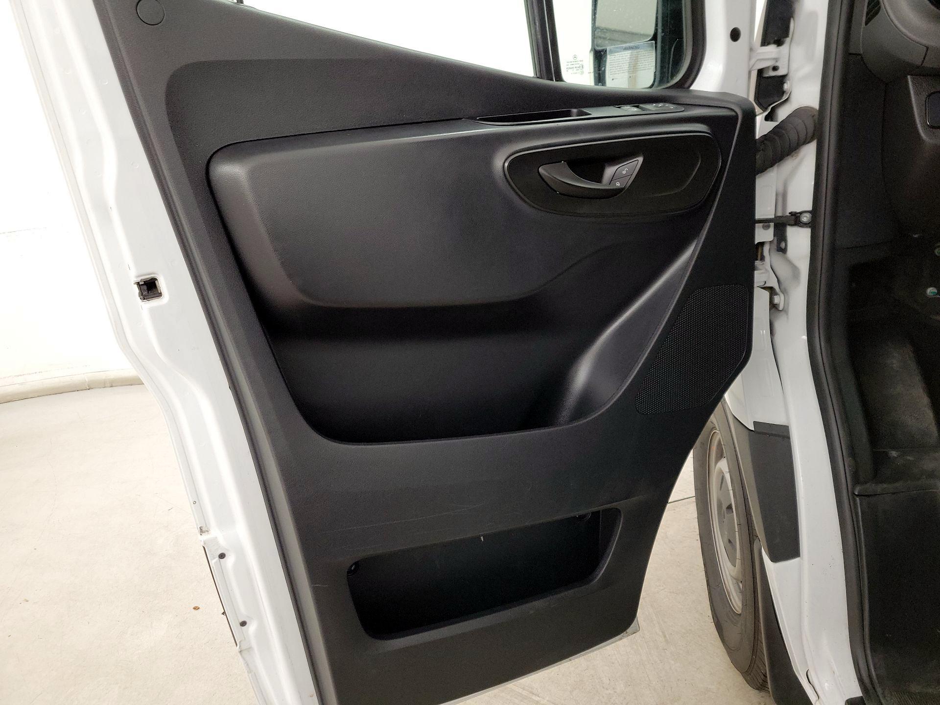 Thumbnail: 2023 Mercedes-Benz Sprinter - 12