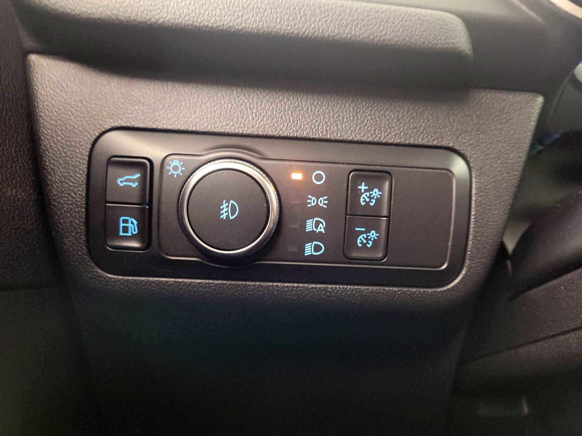 Thumbnail: 2022 Ford Escape - 13