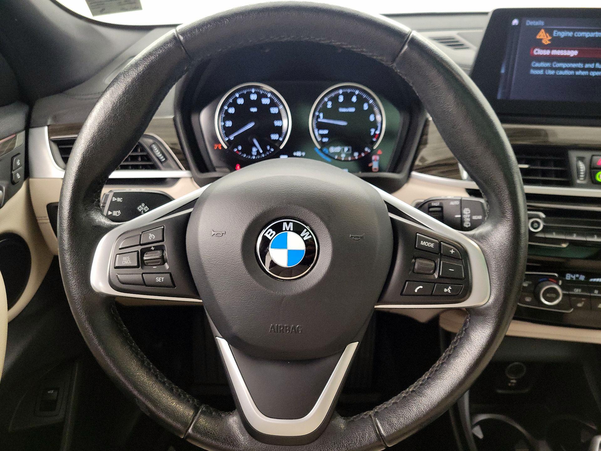 Thumbnail: 2022 BMW X2 - 10