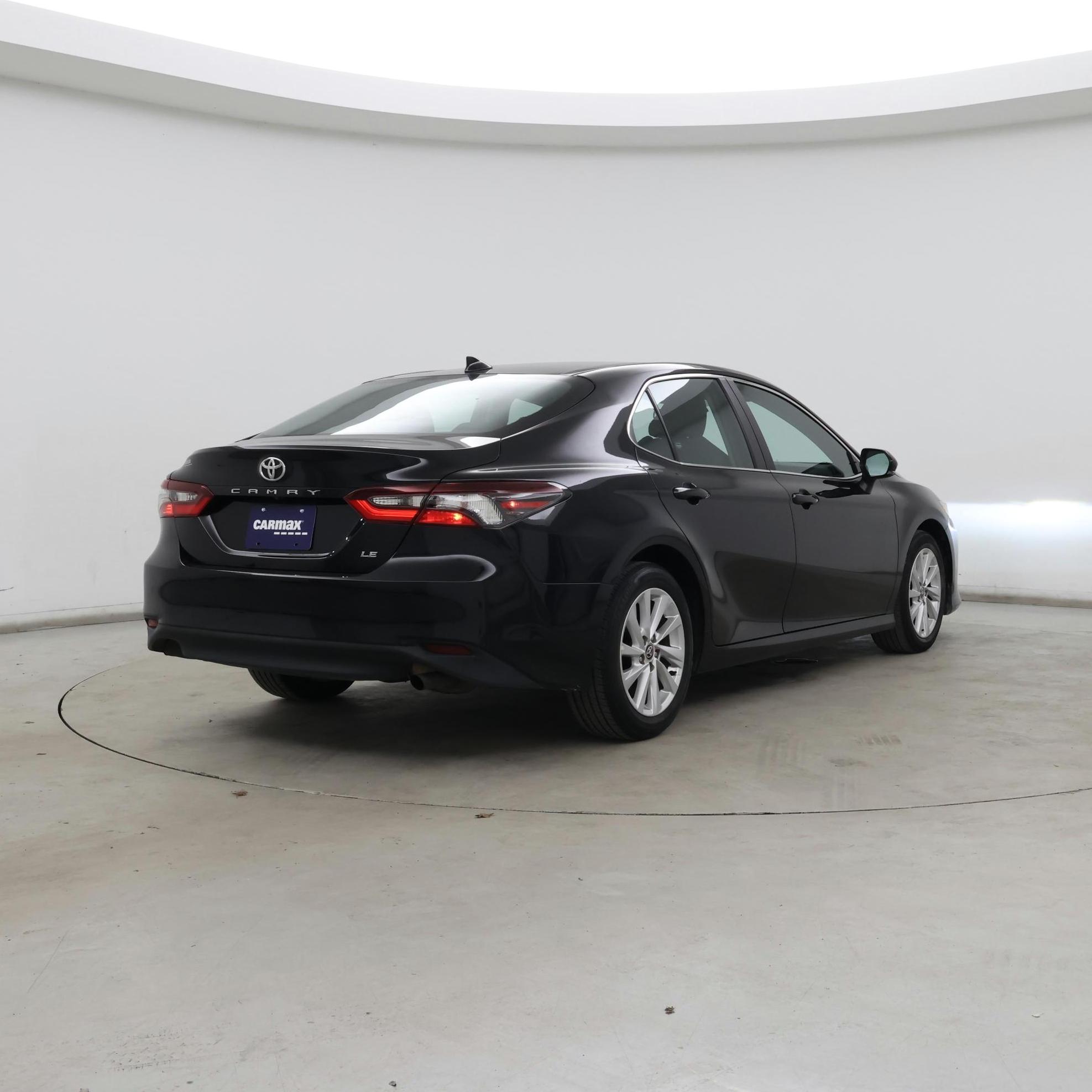 Thumbnail: 2024 Toyota Camry - 8