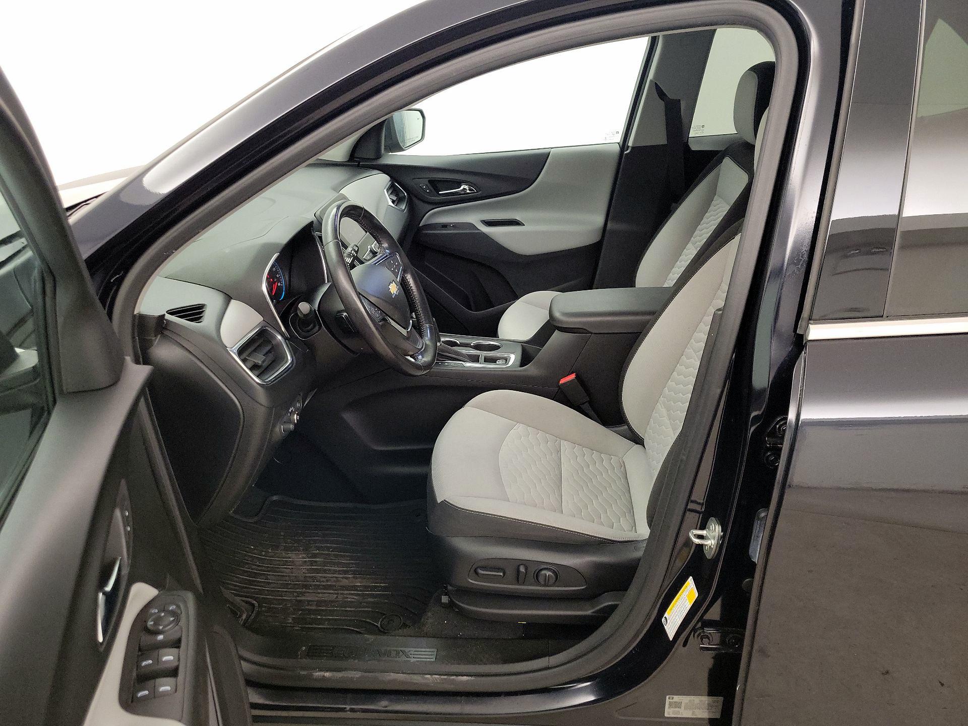 Thumbnail: 2020 Chevrolet Equinox - 11