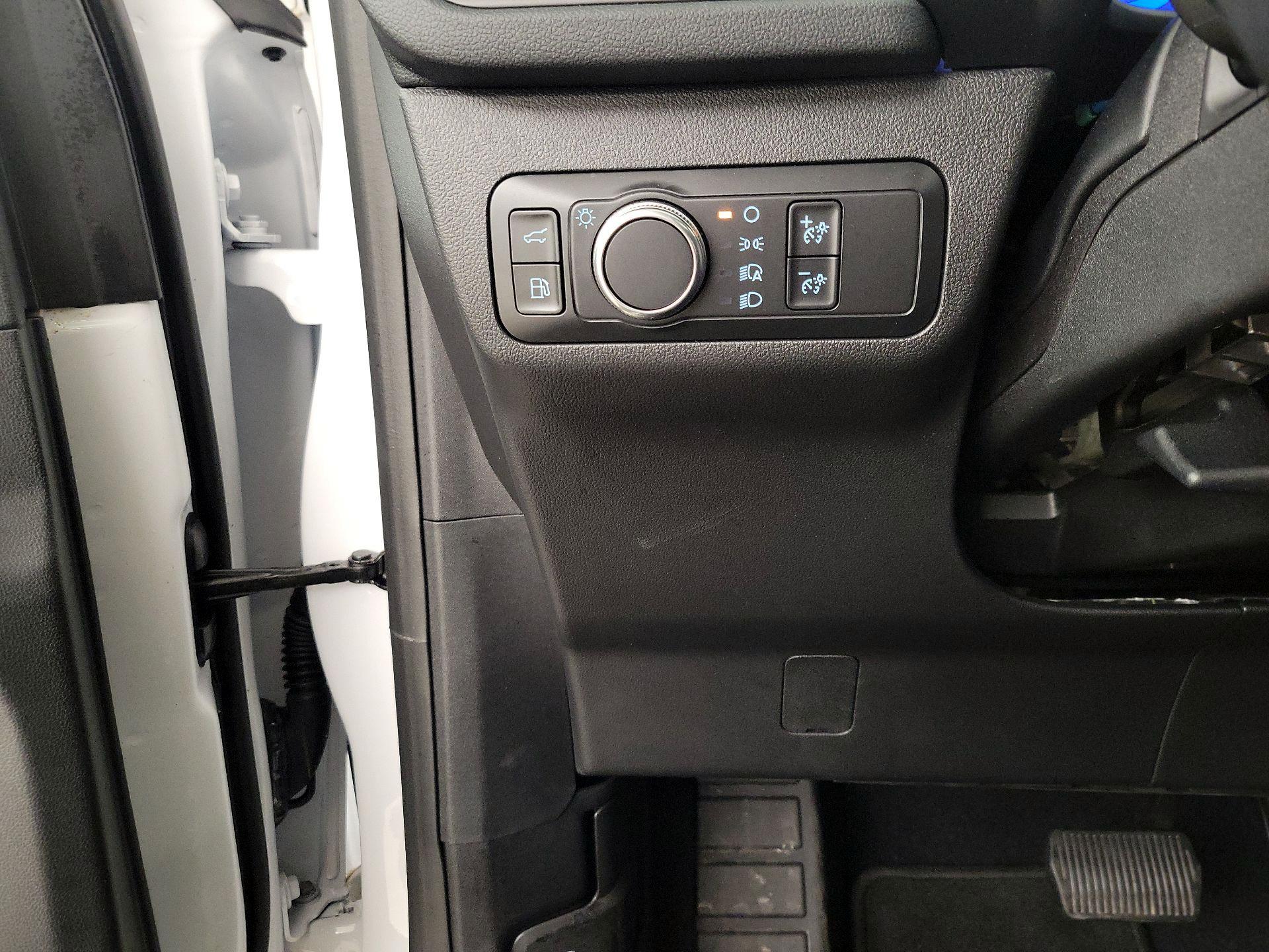 Thumbnail: 2020 Ford Escape - 13