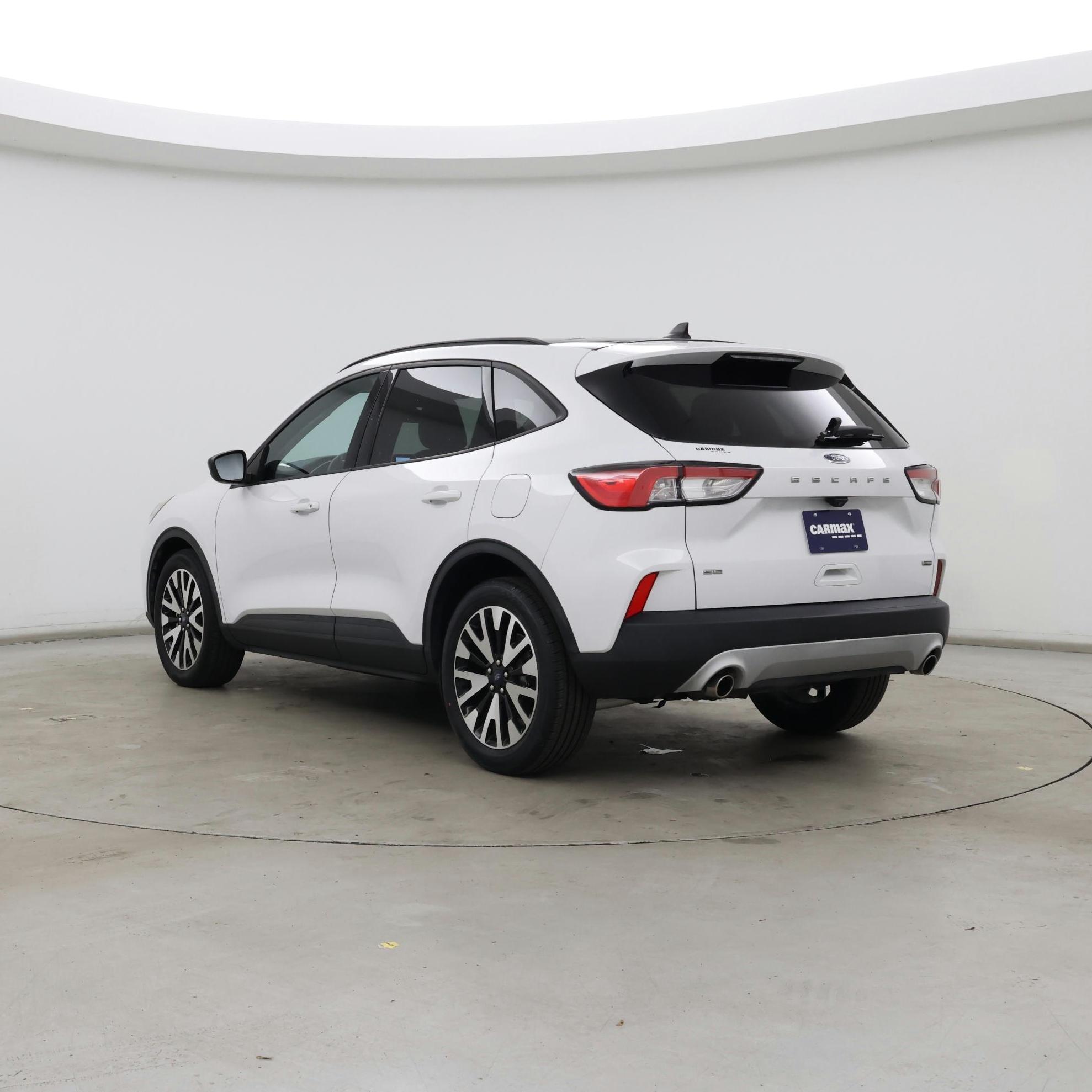 Thumbnail: 2020 Ford Escape - 2