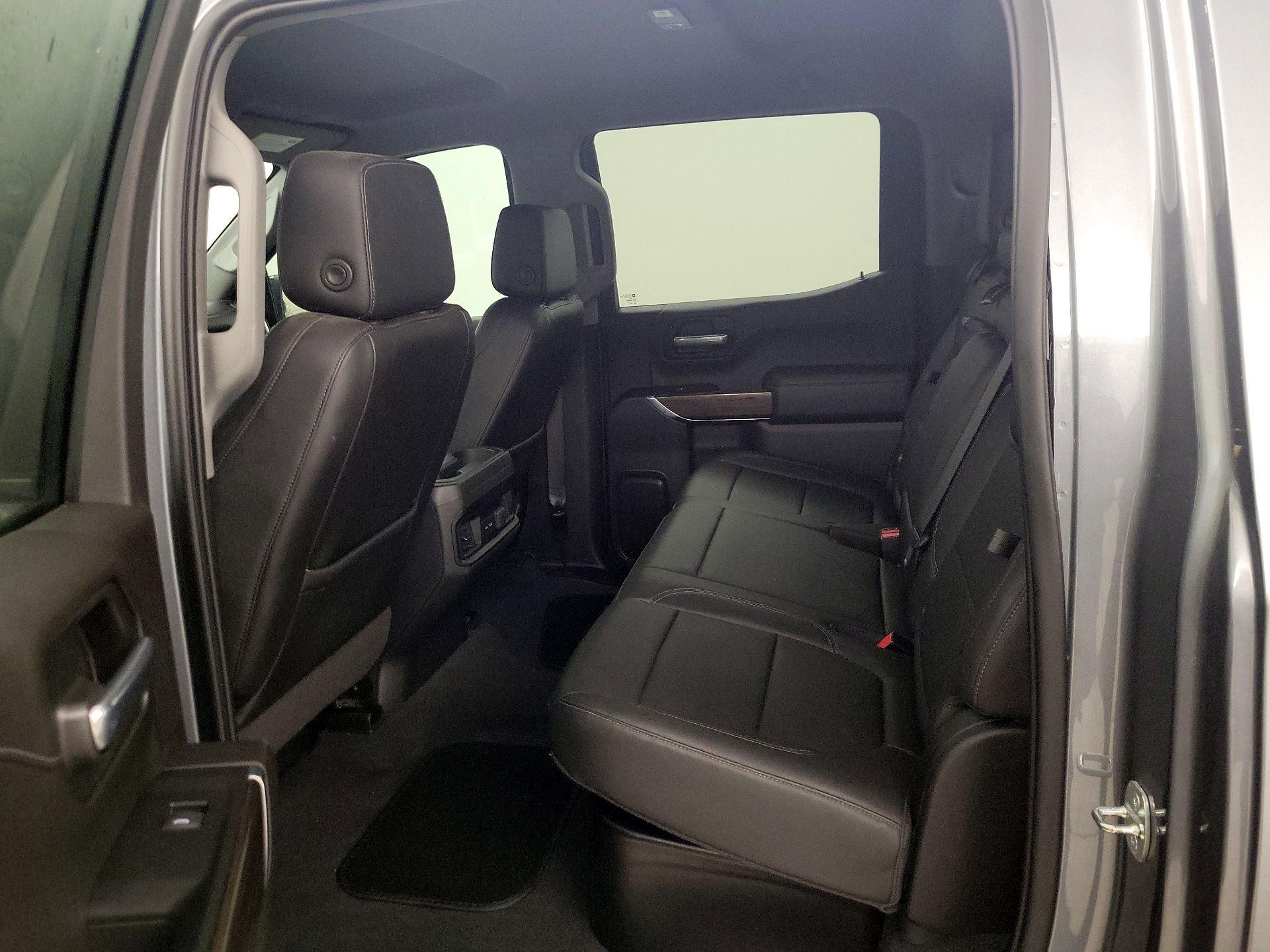 Thumbnail: 2020 Chevrolet Silverado 1500 - 19