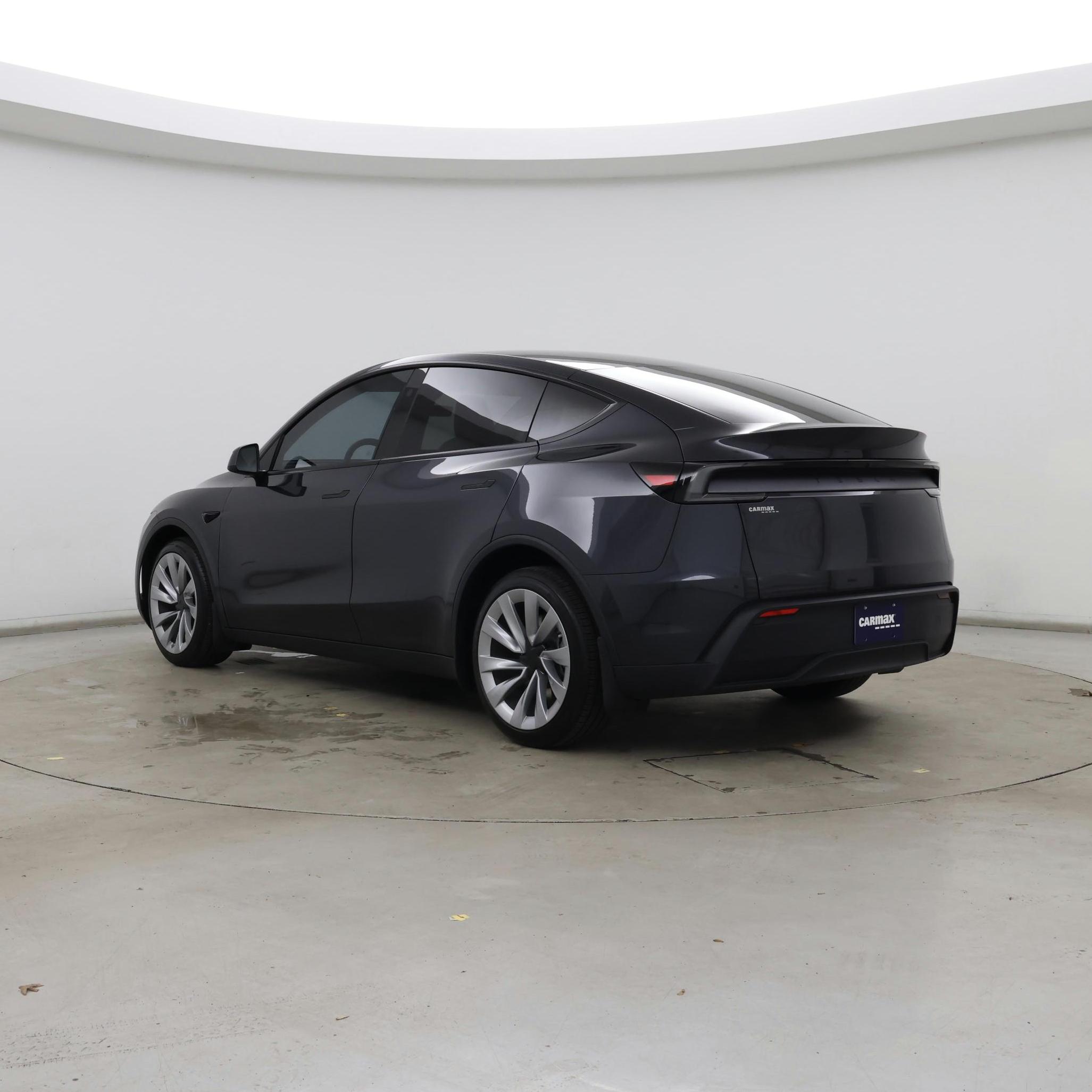 Thumbnail: 2026 Tesla Model Y - 2