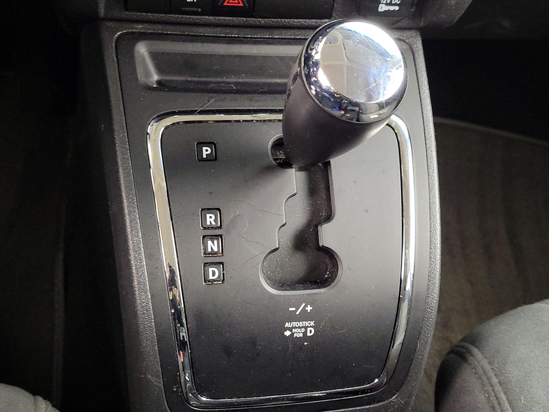 Thumbnail: 2014 Jeep Patriot - 15