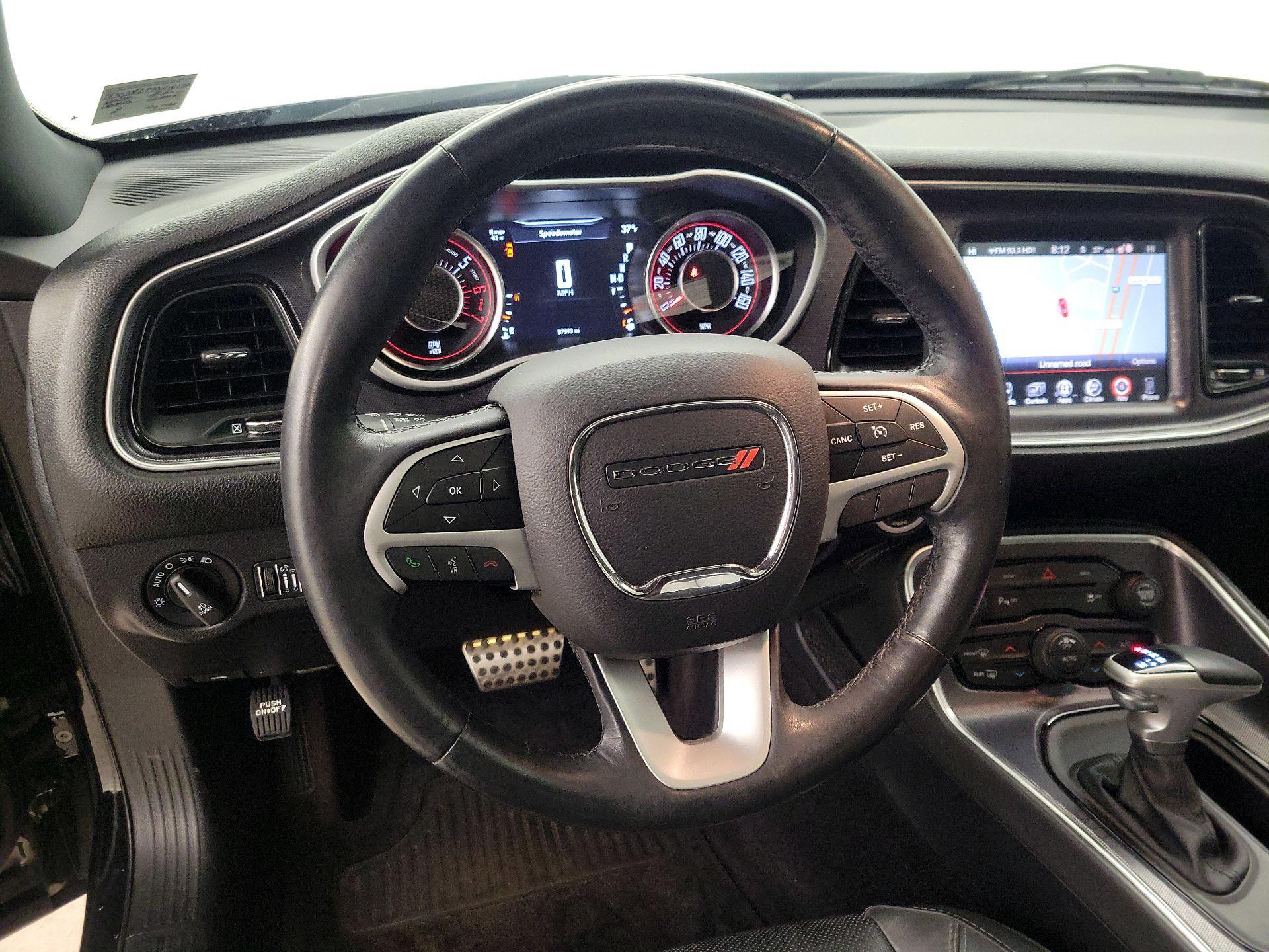 Thumbnail: 2016 Dodge Challenger - 10