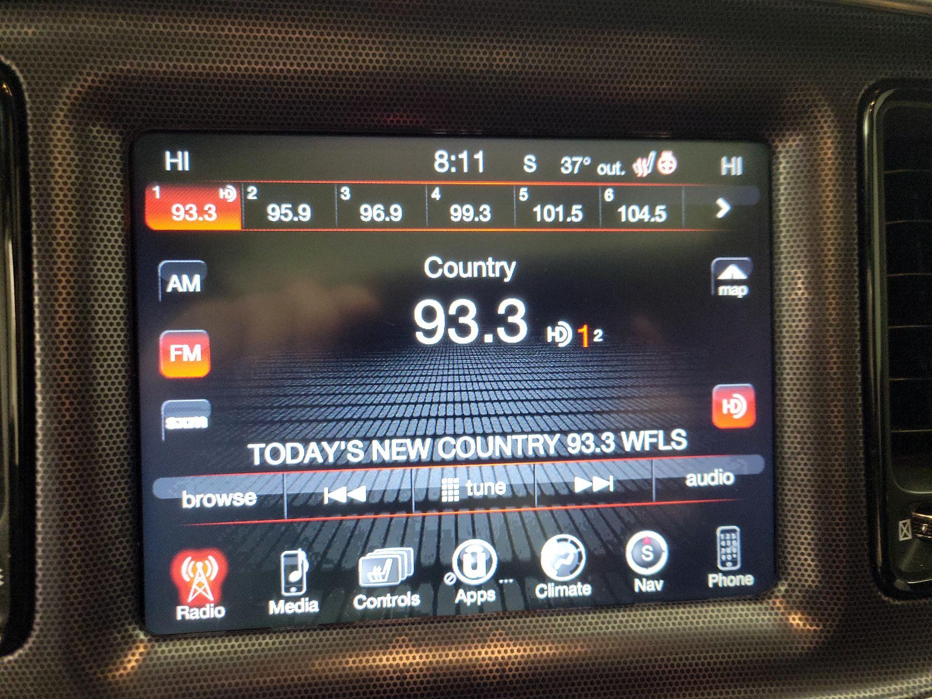 Thumbnail: 2016 Dodge Challenger - 16