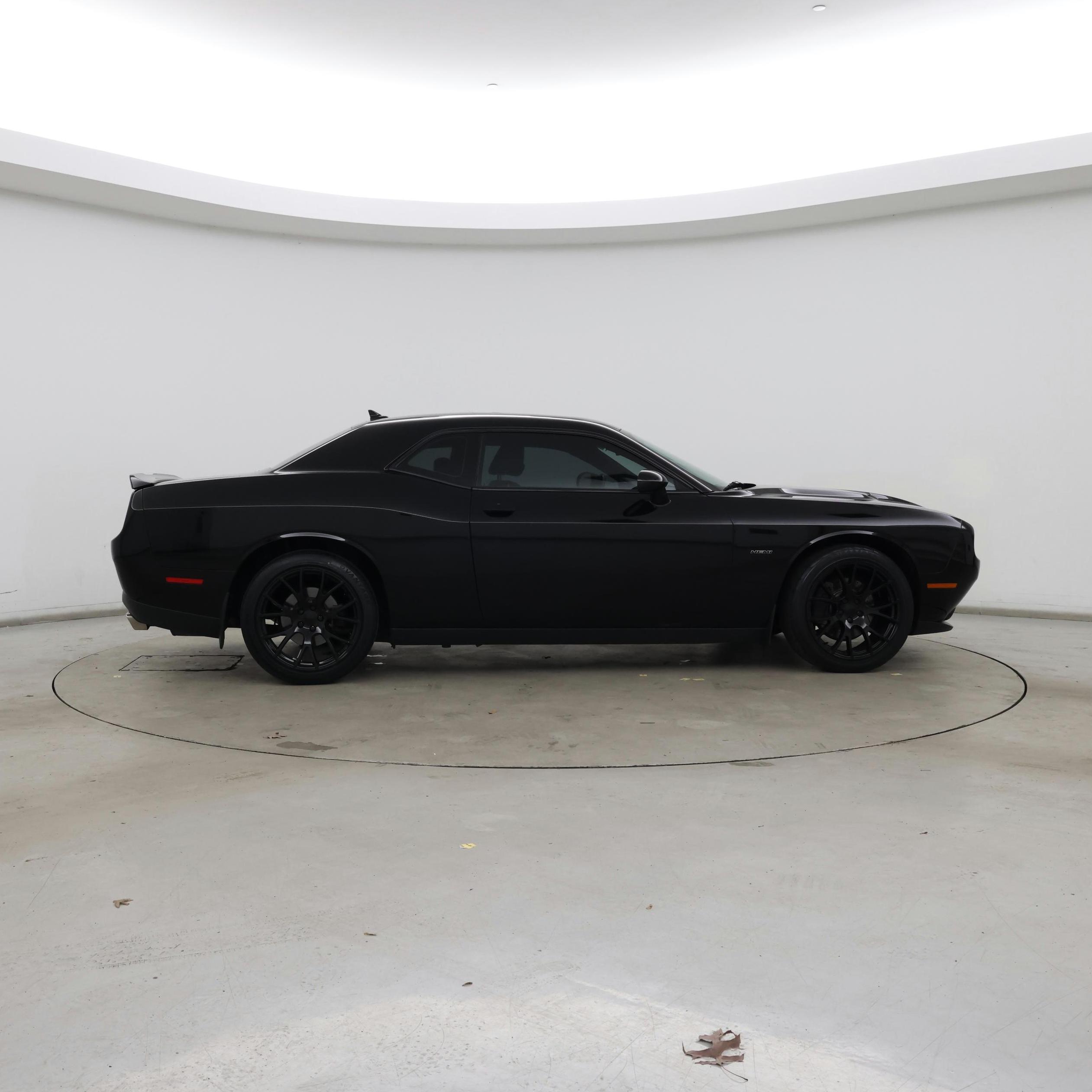 Thumbnail: 2016 Dodge Challenger - 7