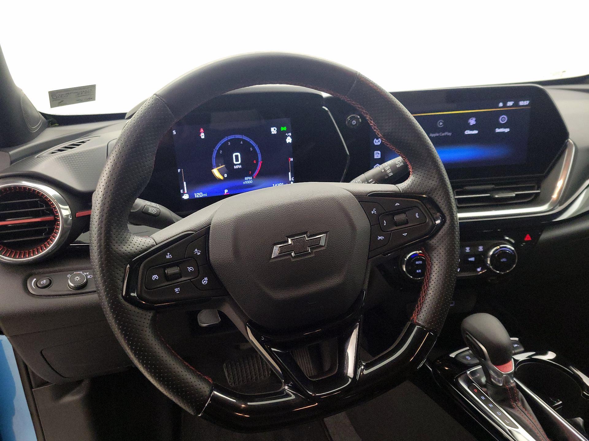 Thumbnail: 2025 Chevrolet Trax - 10