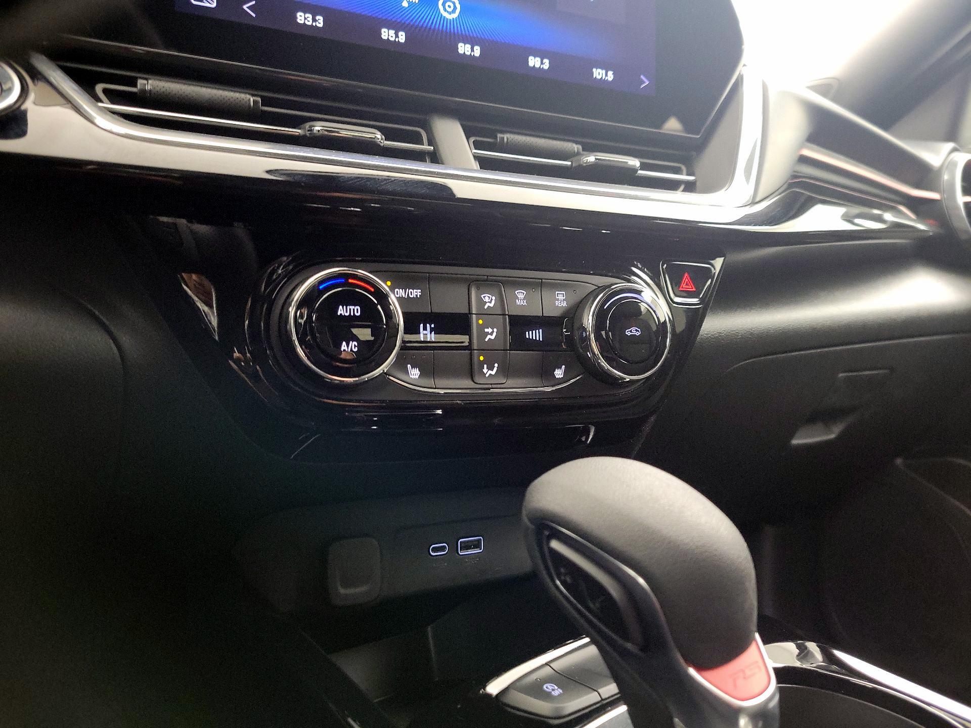 Thumbnail: 2025 Chevrolet Trax - 16