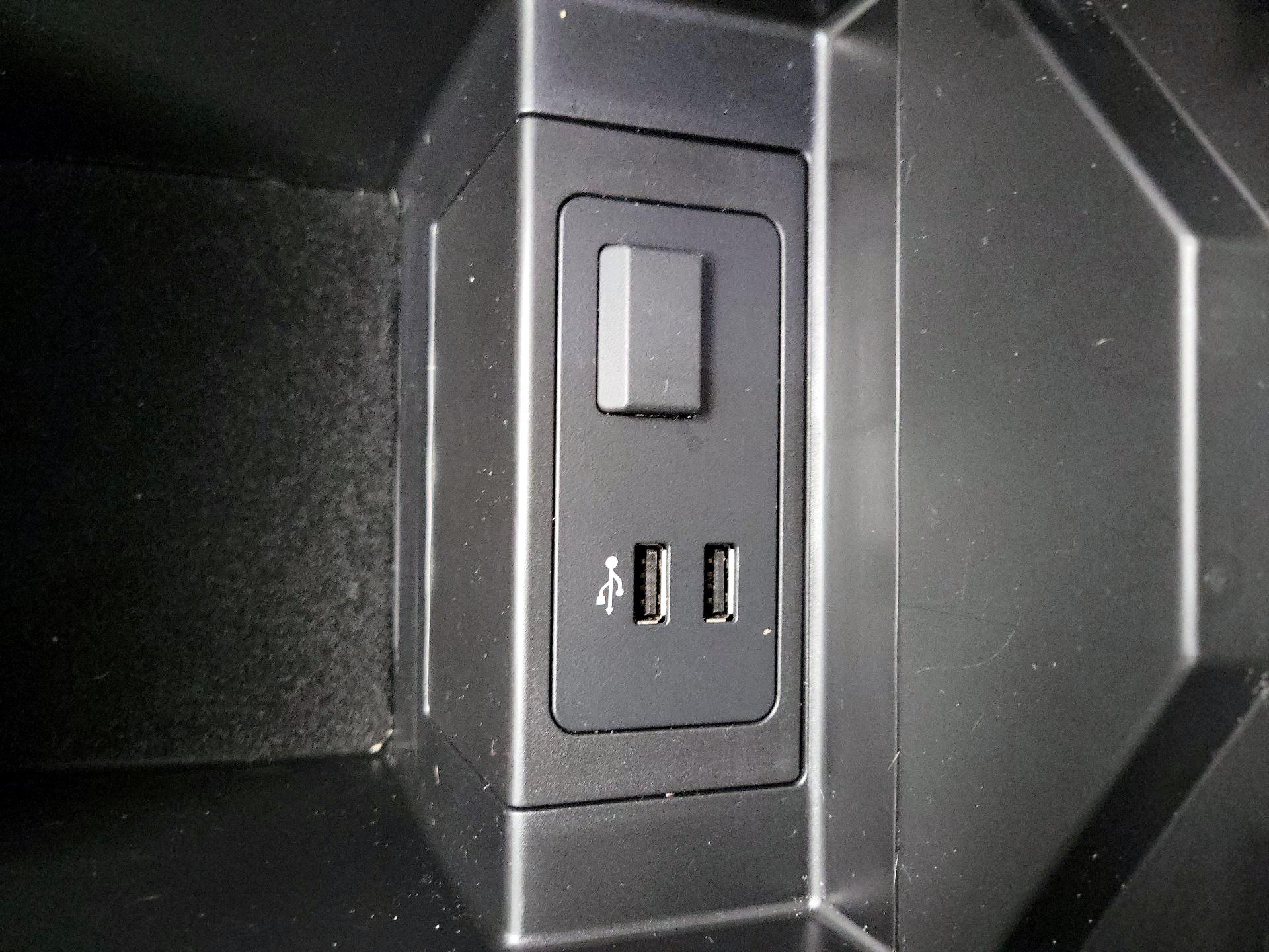 Thumbnail: 2023 Mazda CX-9 - 18