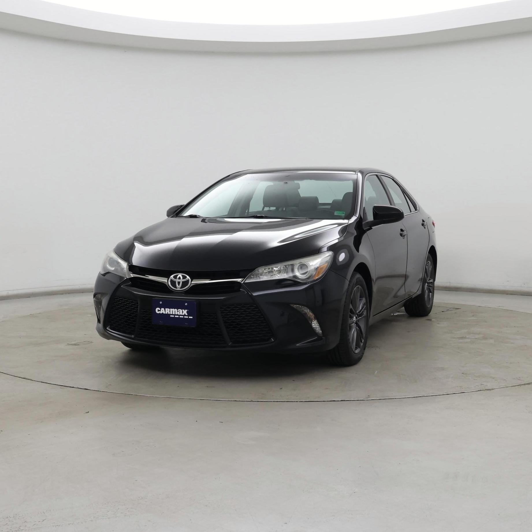 Thumbnail: 2017 Toyota Camry - 4