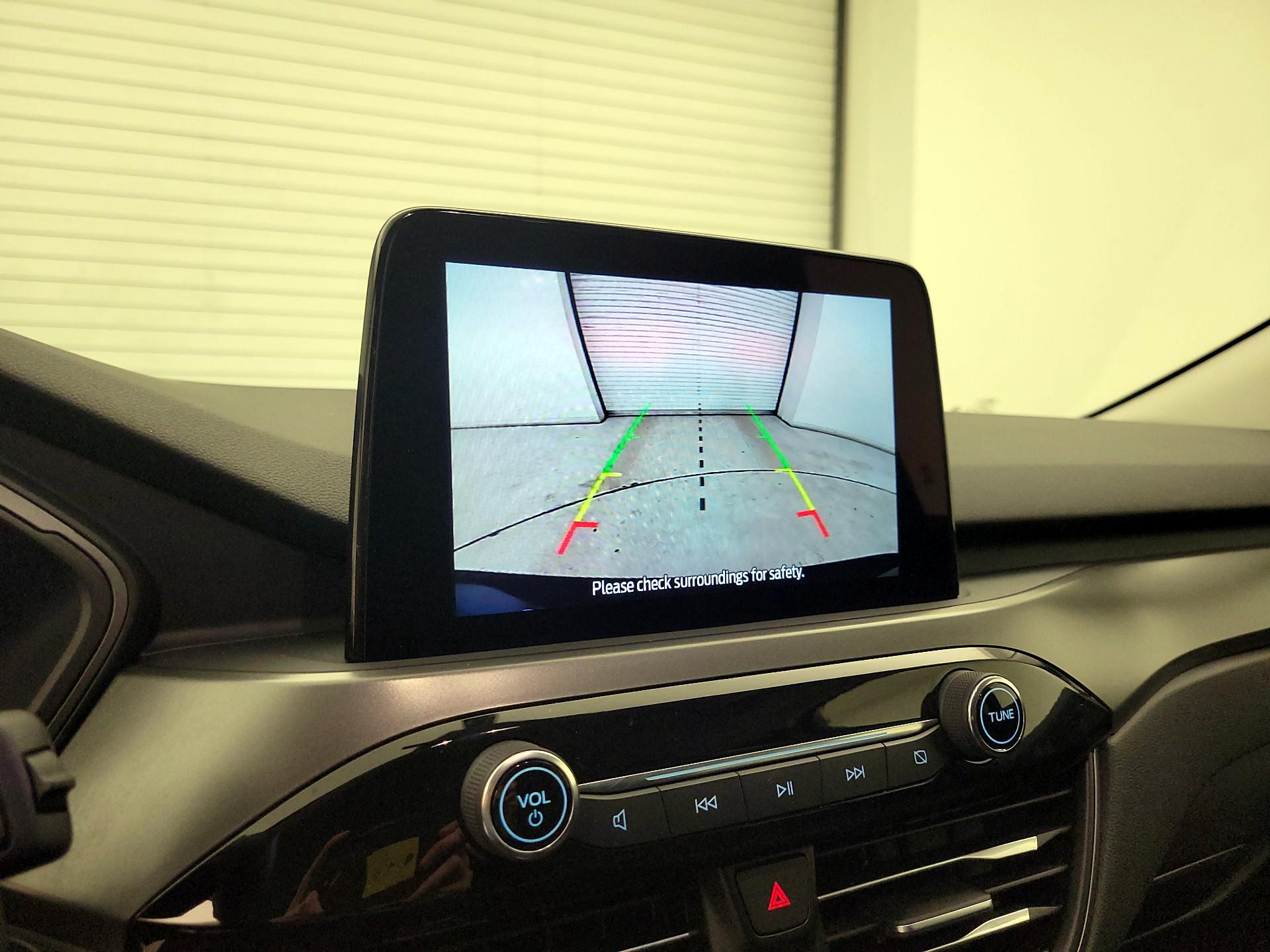 Thumbnail: 2023 Ford Escape - 14