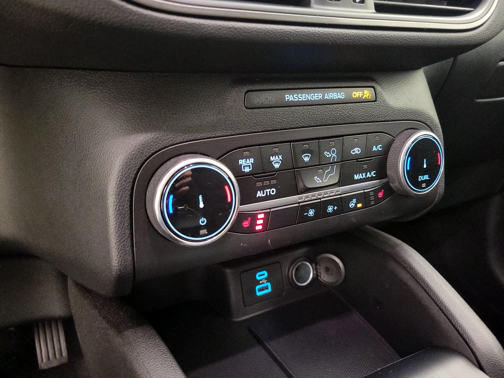 Thumbnail: 2023 Ford Escape - 16