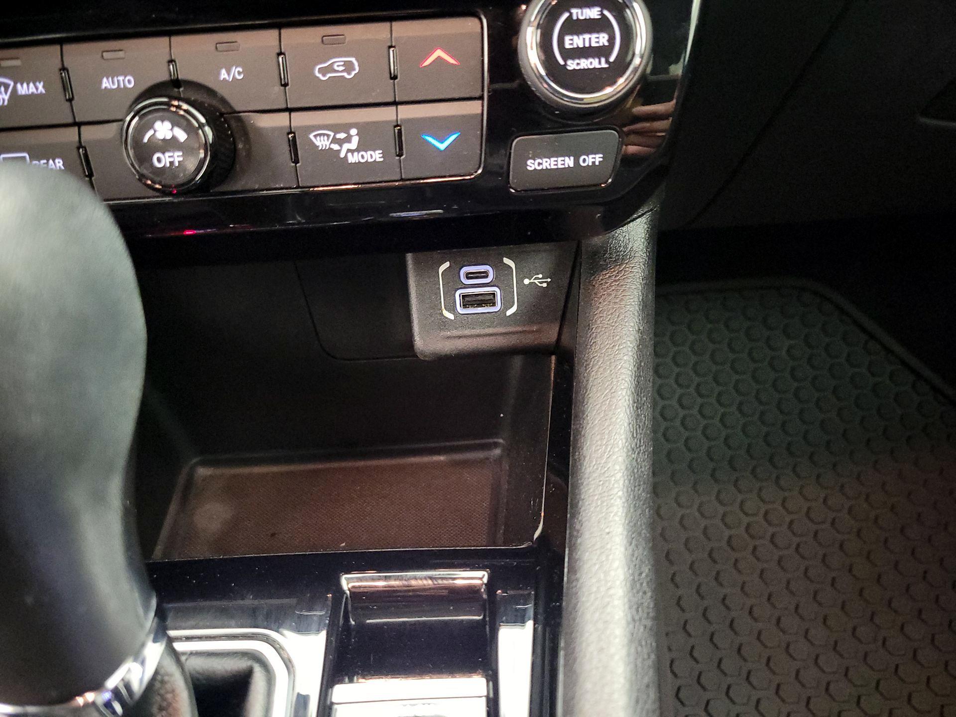 Thumbnail: 2022 Jeep Compass - 18