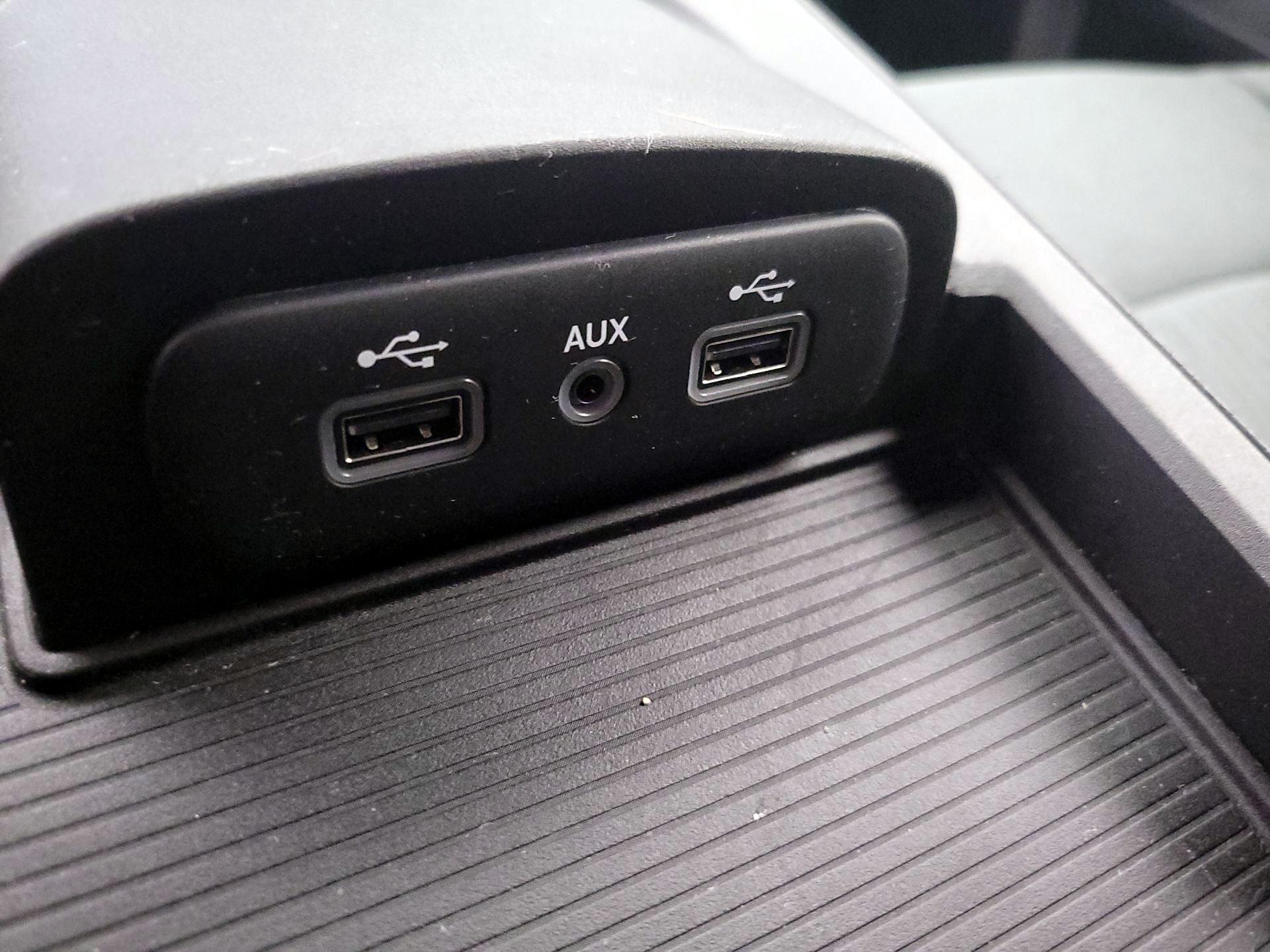 Thumbnail: 2022 RAM 1500 Classic - 18