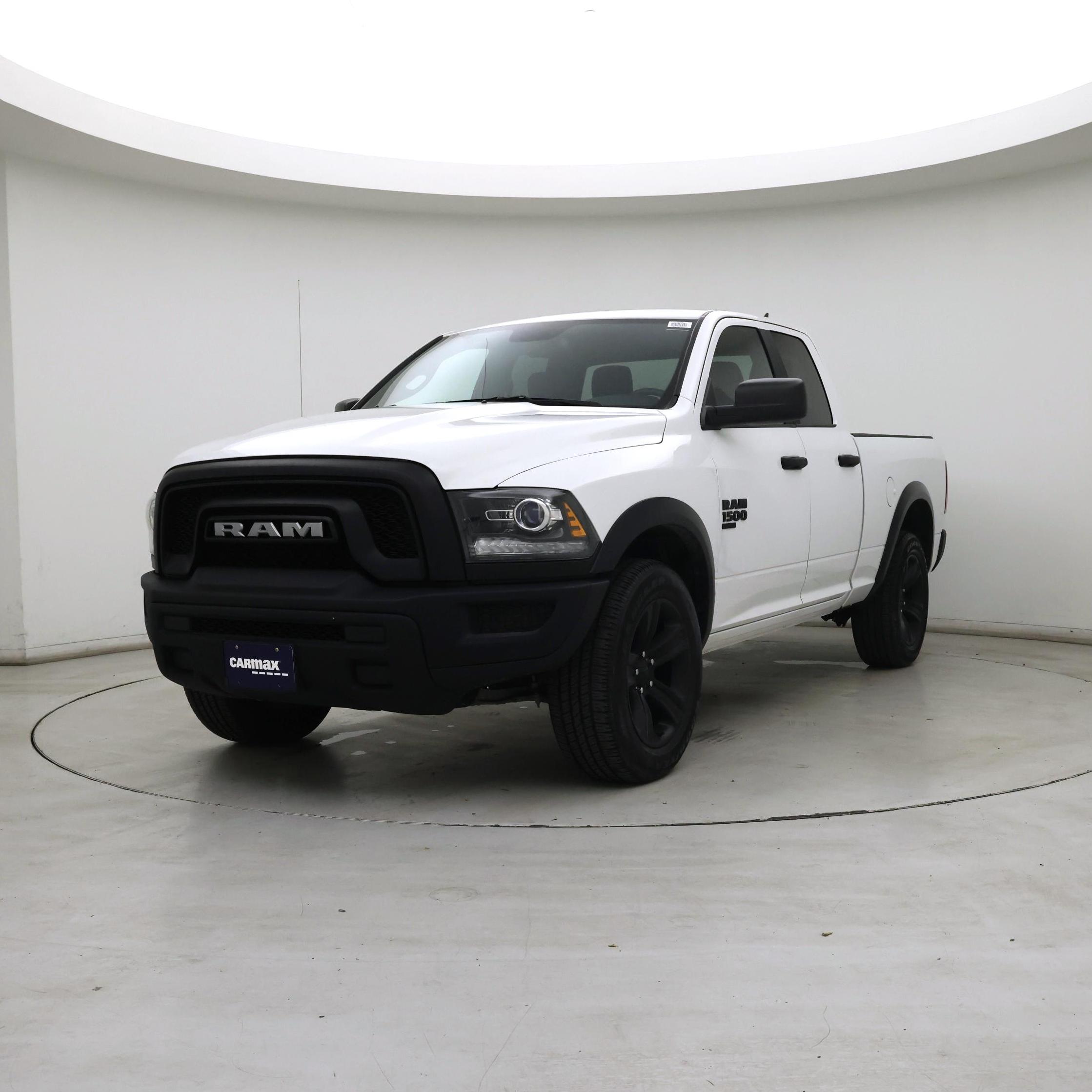 Thumbnail: 2022 RAM 1500 Classic - 4