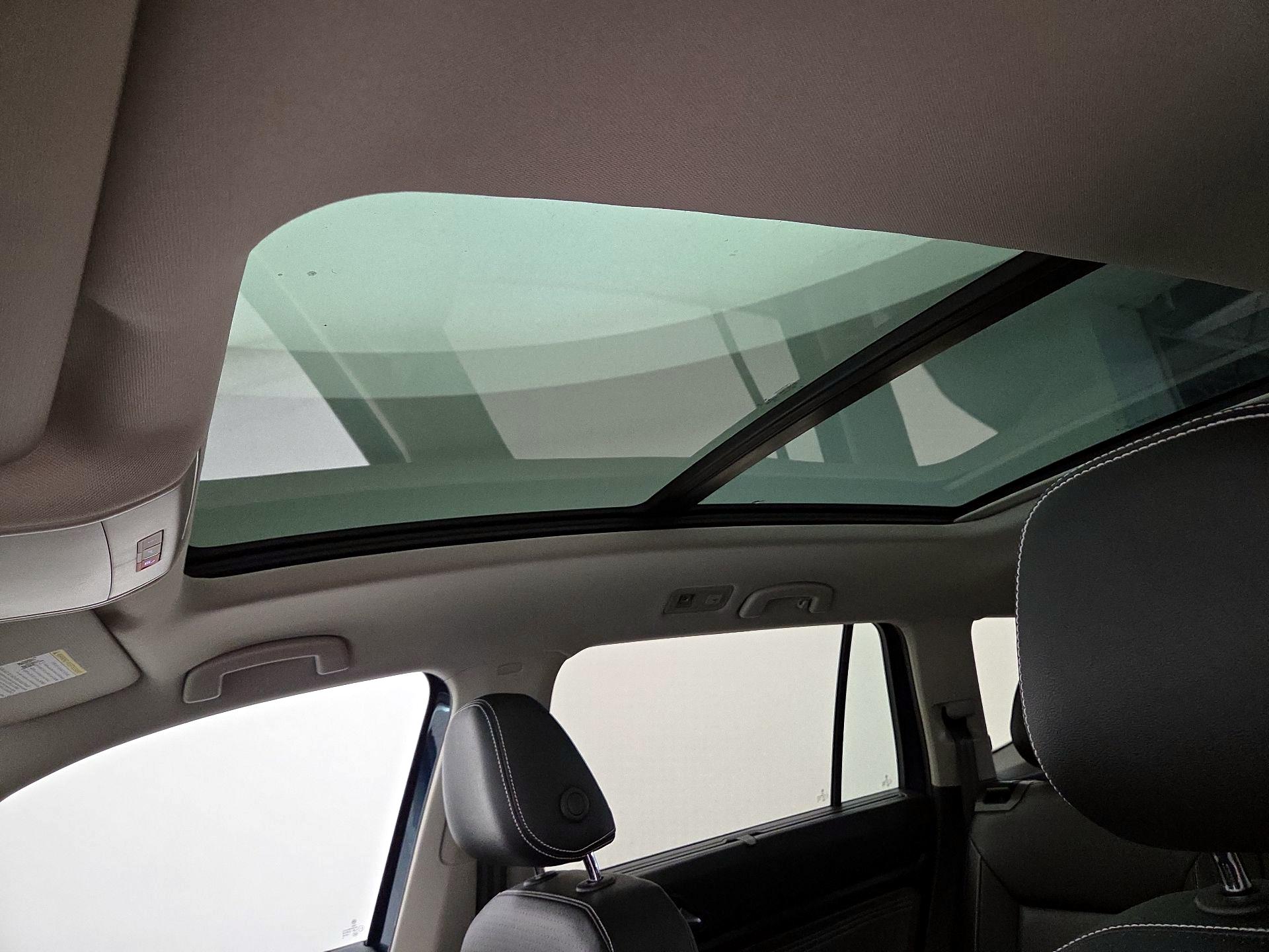 Thumbnail: 2022 Volkswagen Atlas - 19