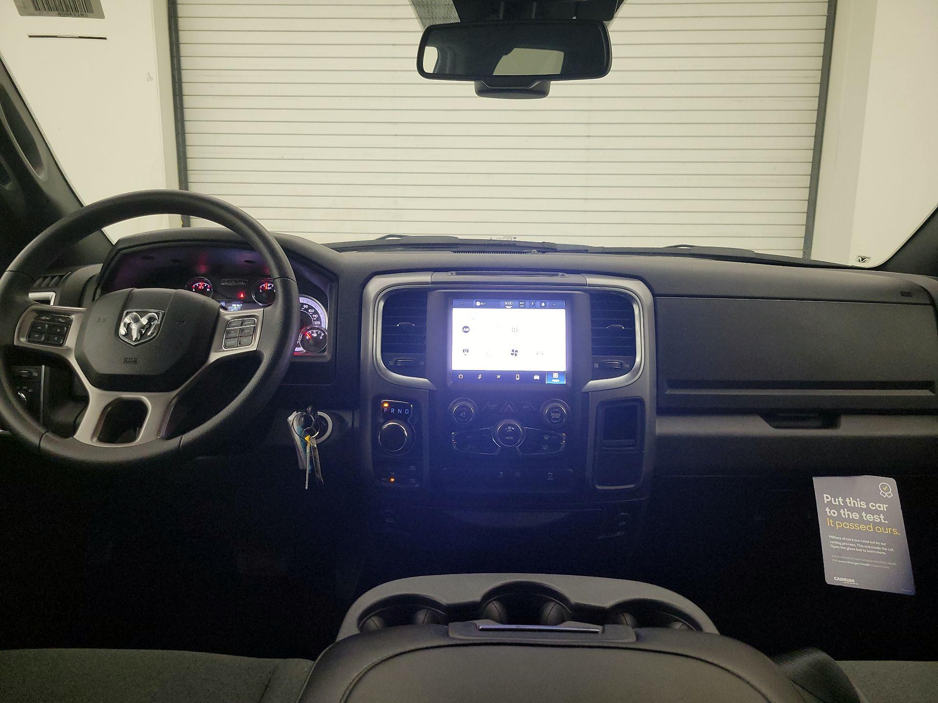 Thumbnail: 2022 RAM 1500 Classic - 9