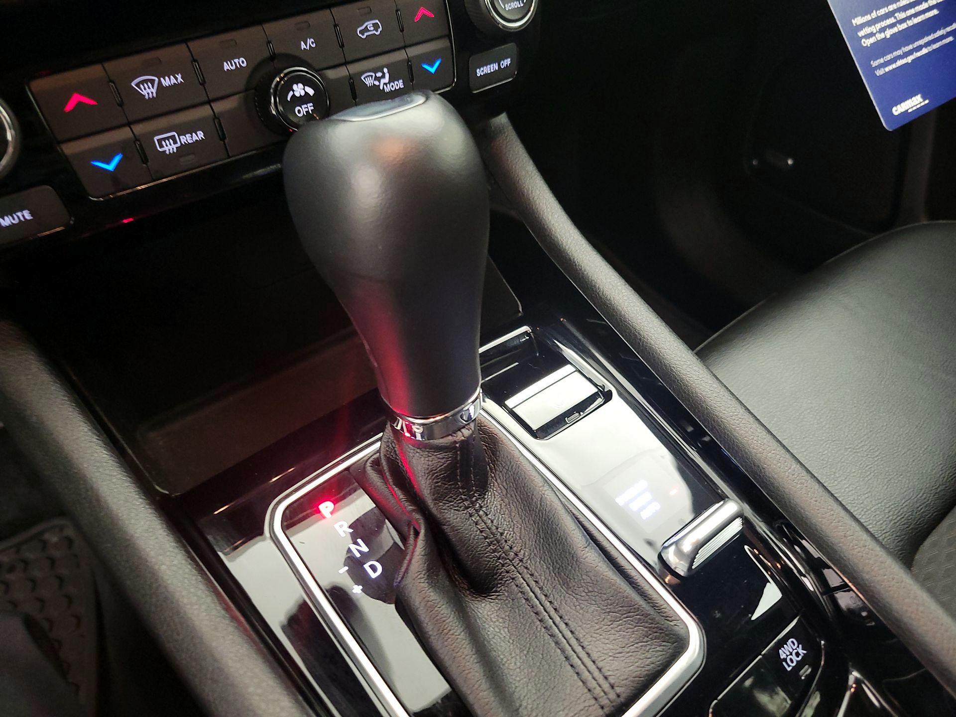 Thumbnail: 2022 Jeep Compass - 17