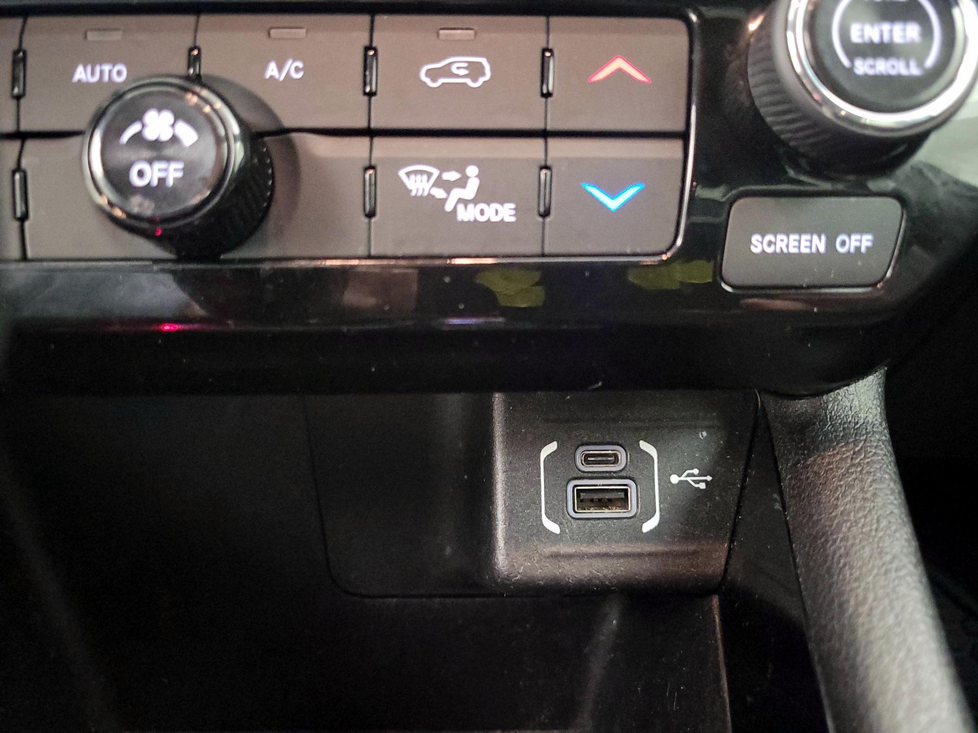 Thumbnail: 2022 Jeep Compass - 18