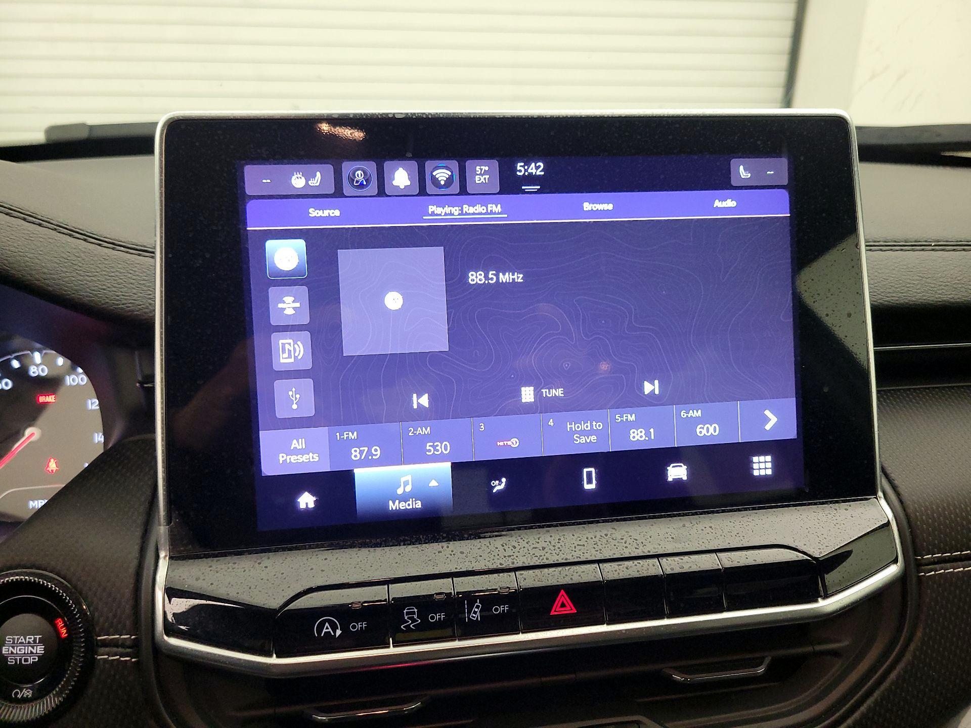 Thumbnail: 2022 Jeep Compass - 15