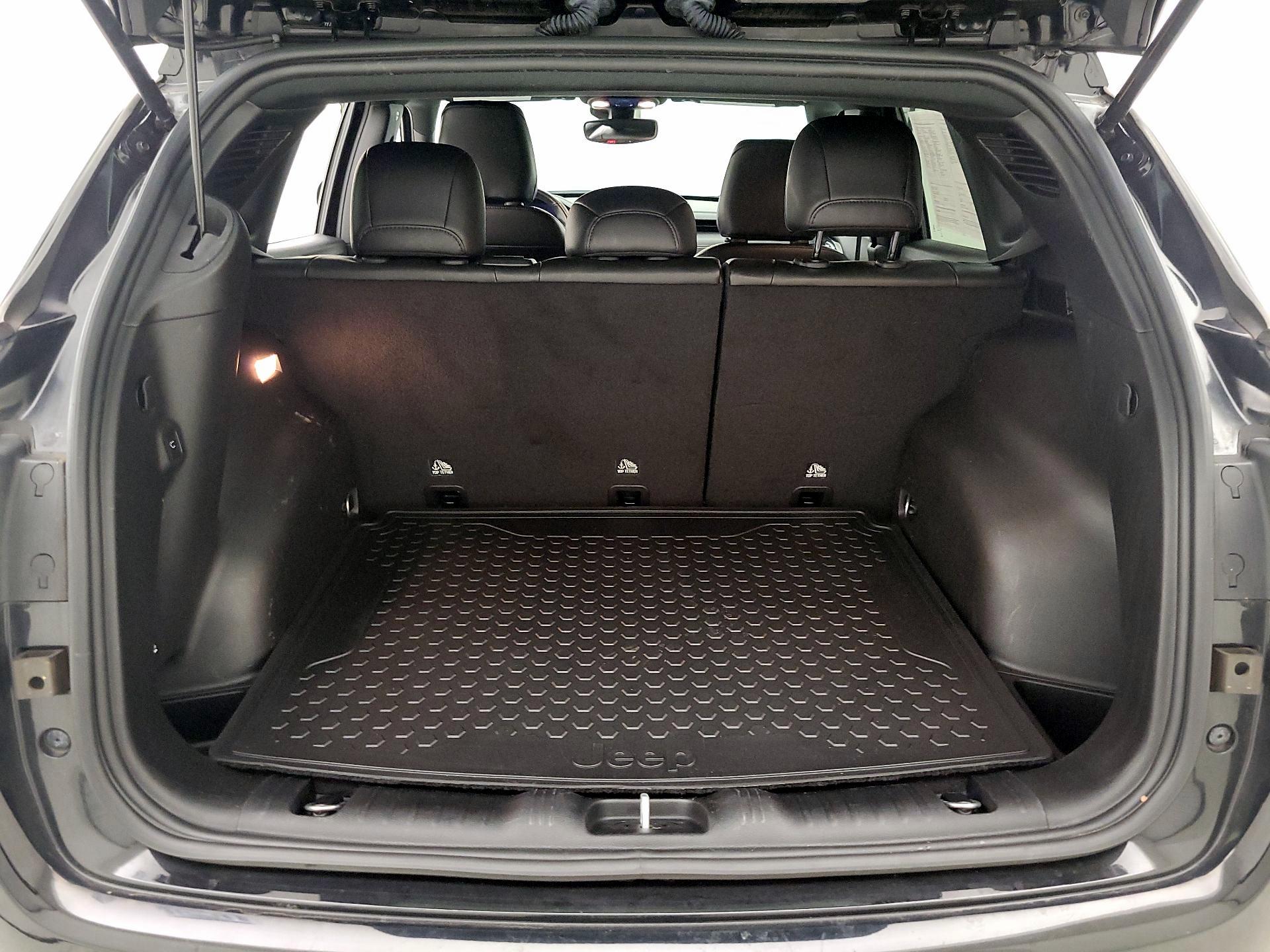 Thumbnail: 2022 Jeep Compass - 20